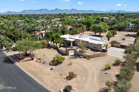 7737 N CALLE CABALLEROS -- 5 Paradise Valley AZ 85253