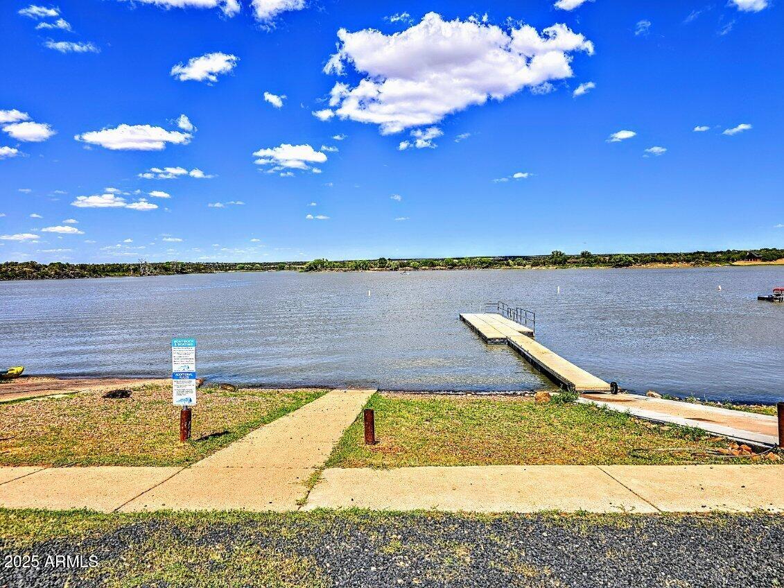 WHITE MOUNTAIN LAKES UNIT 11 - Land