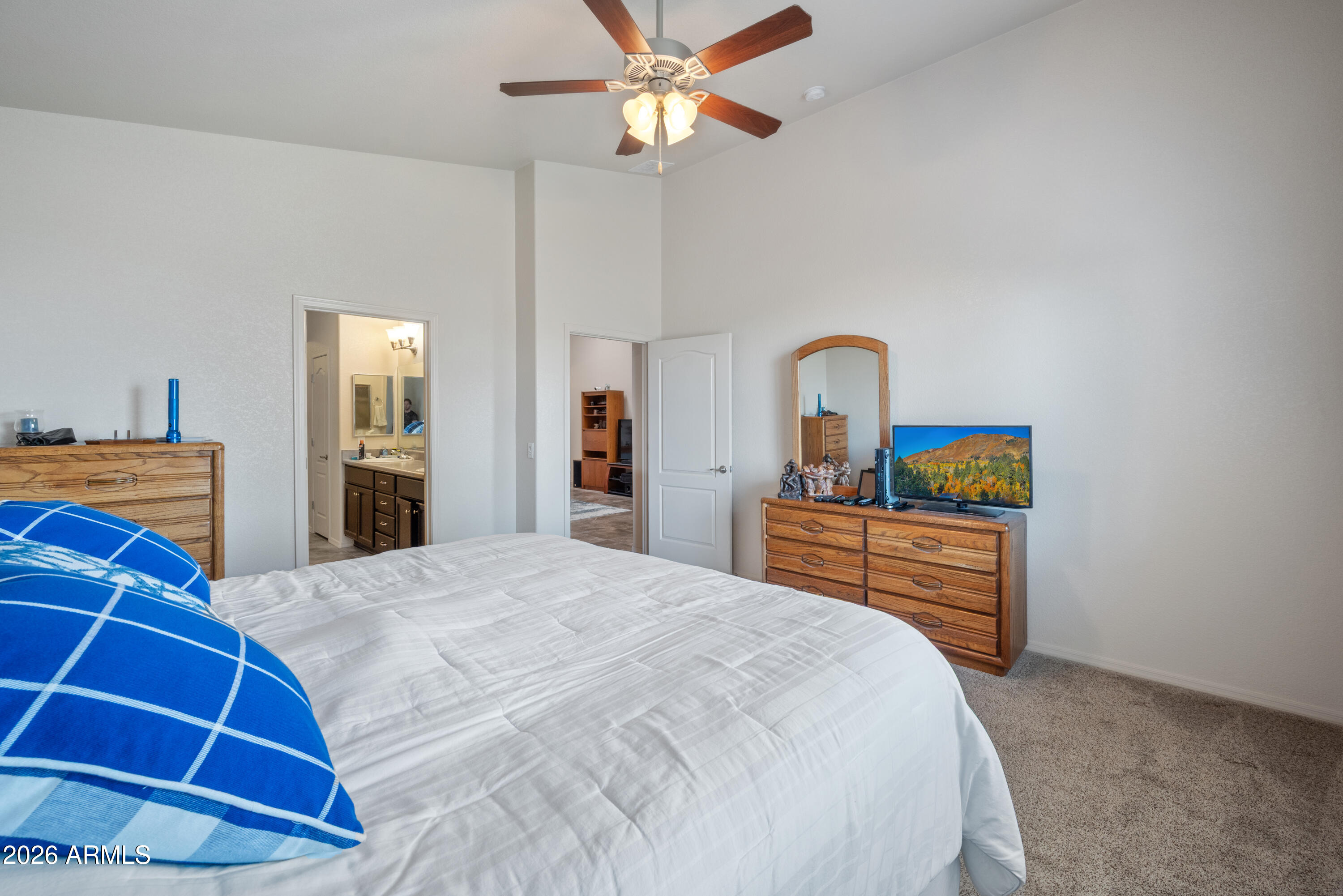 SUMMIT HEIGHTS - Residential