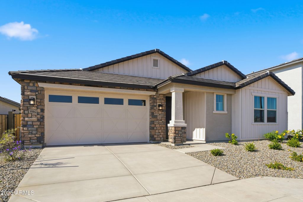 Photo of 5862 N 193rd Avenue, Litchfield Park, AZ 85340 (MLS # 7016769)