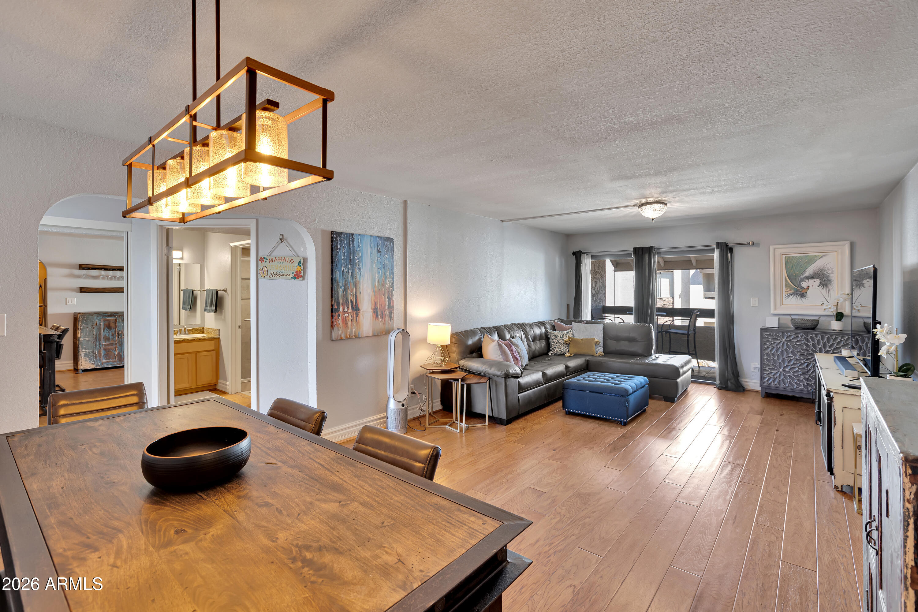 3825 E CAMELBACK Road 218