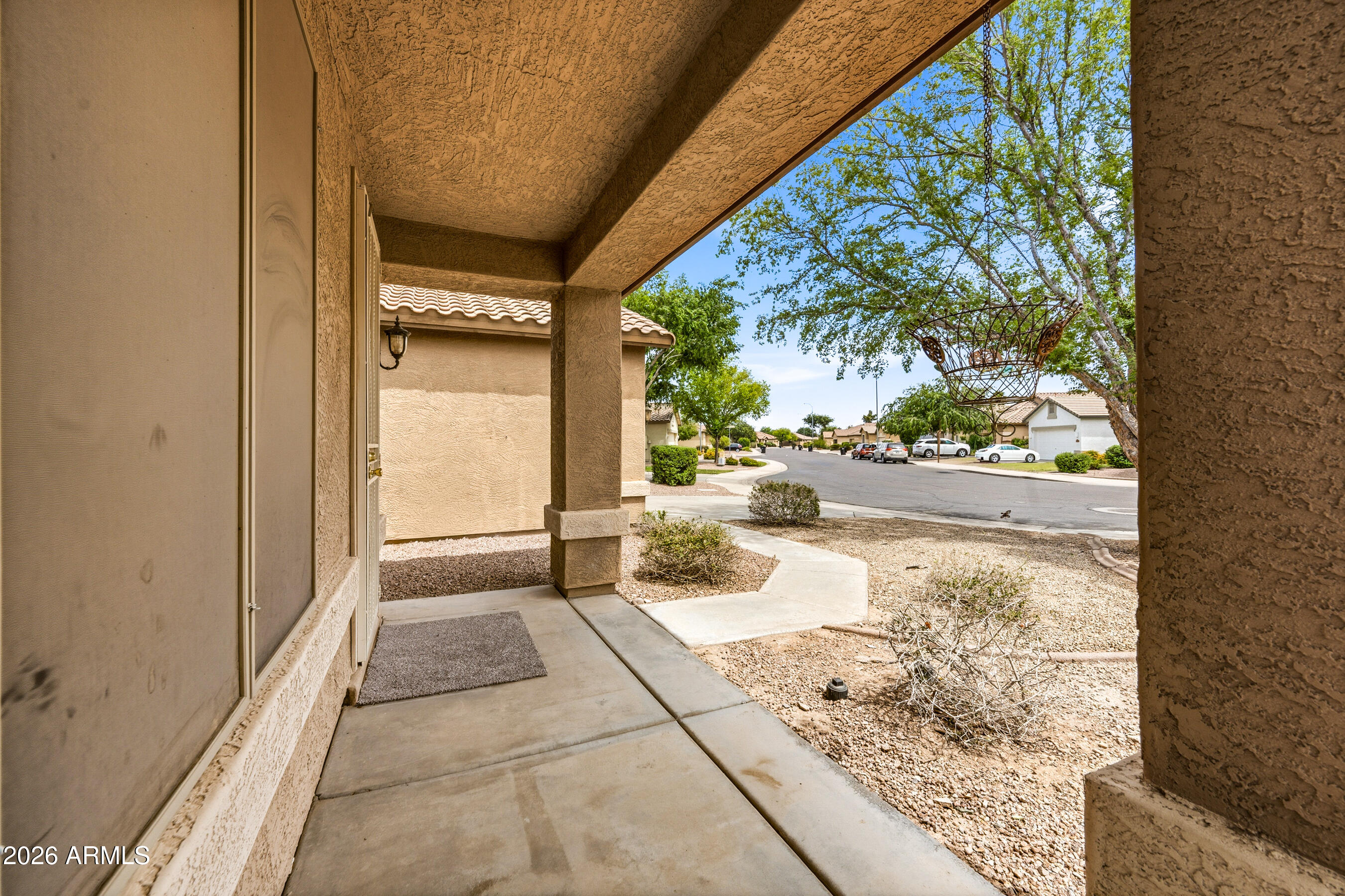 4200 E AUGUSTA Avenue