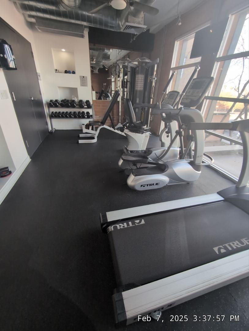 1326 N Central Avenue 414