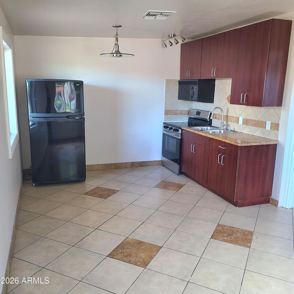 Photo of 105 S Hardy Drive, Tempe, AZ 85281 (MLS # 6964846)