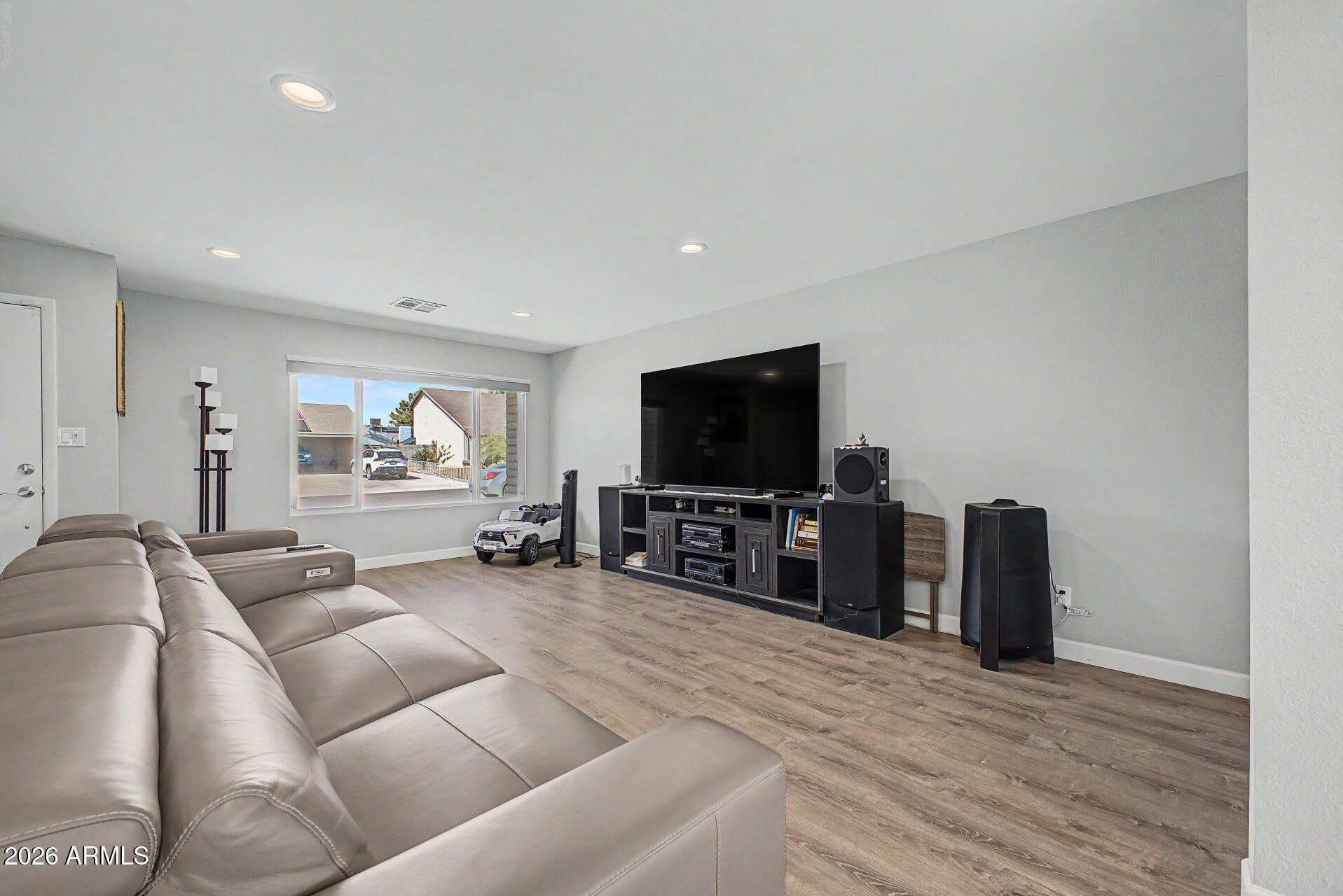 2357 W BETTY ELYSE Lane