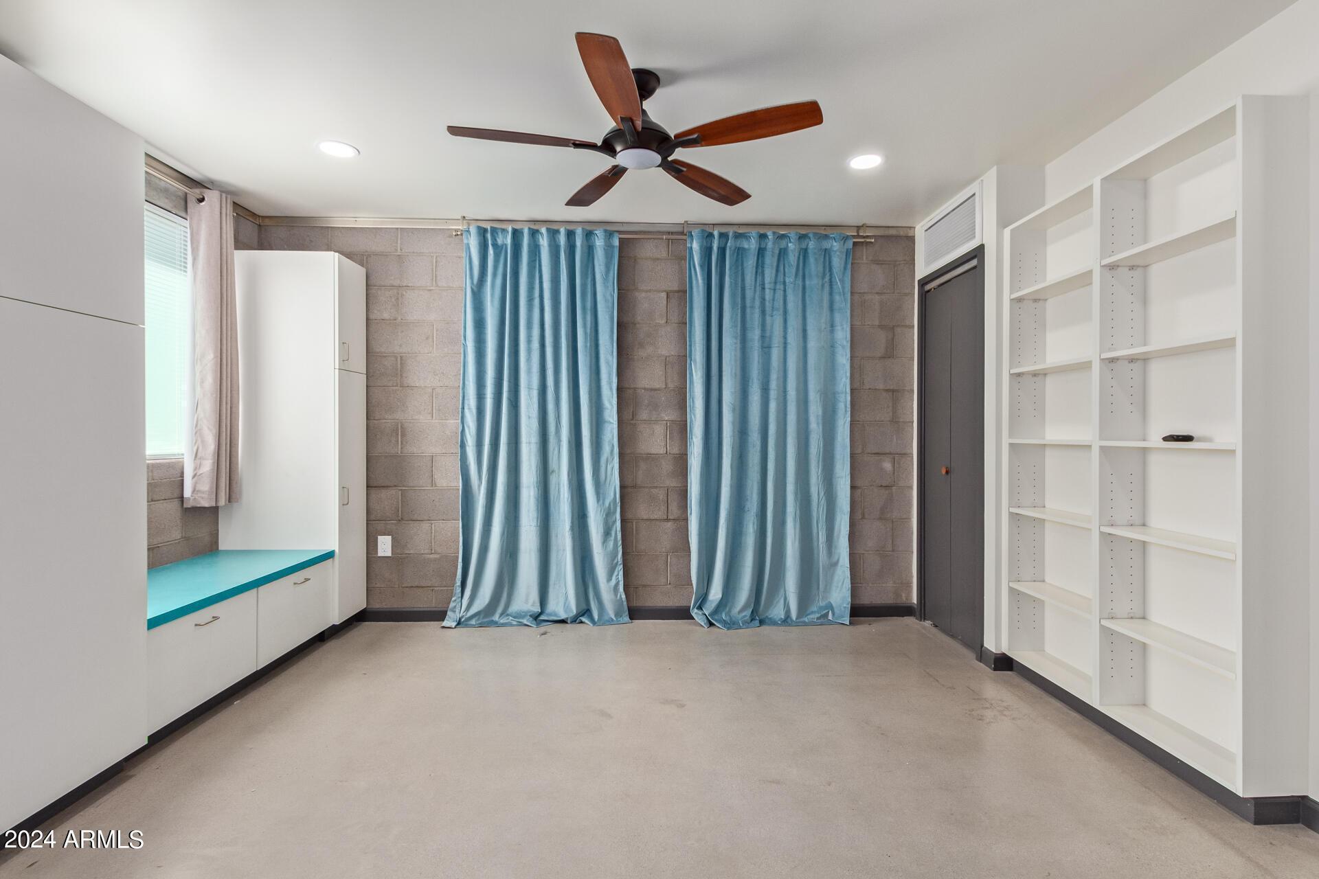 129 N 11th Avenue 1A