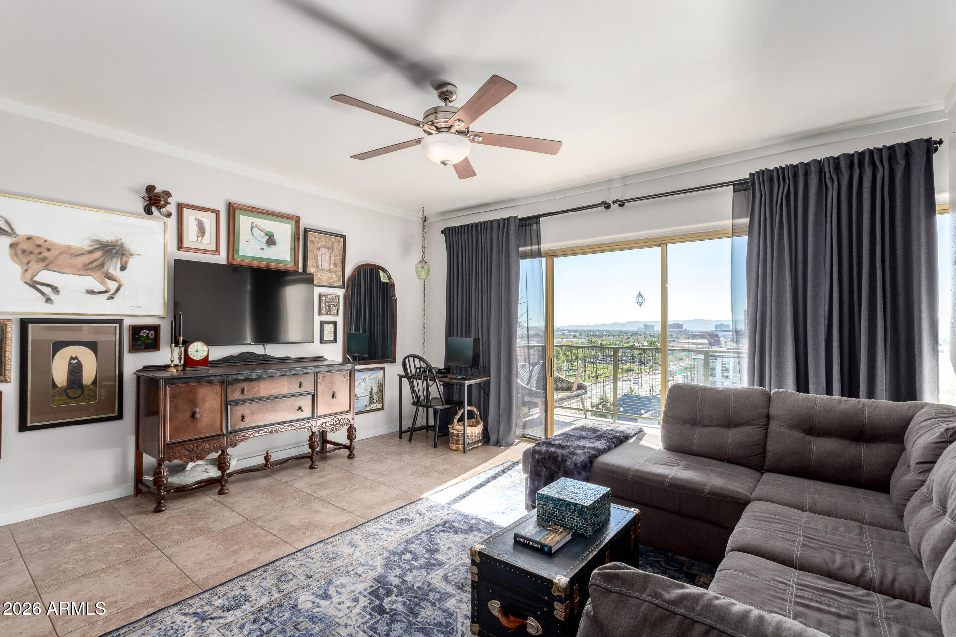 4750 N CENTRAL Avenue 8B