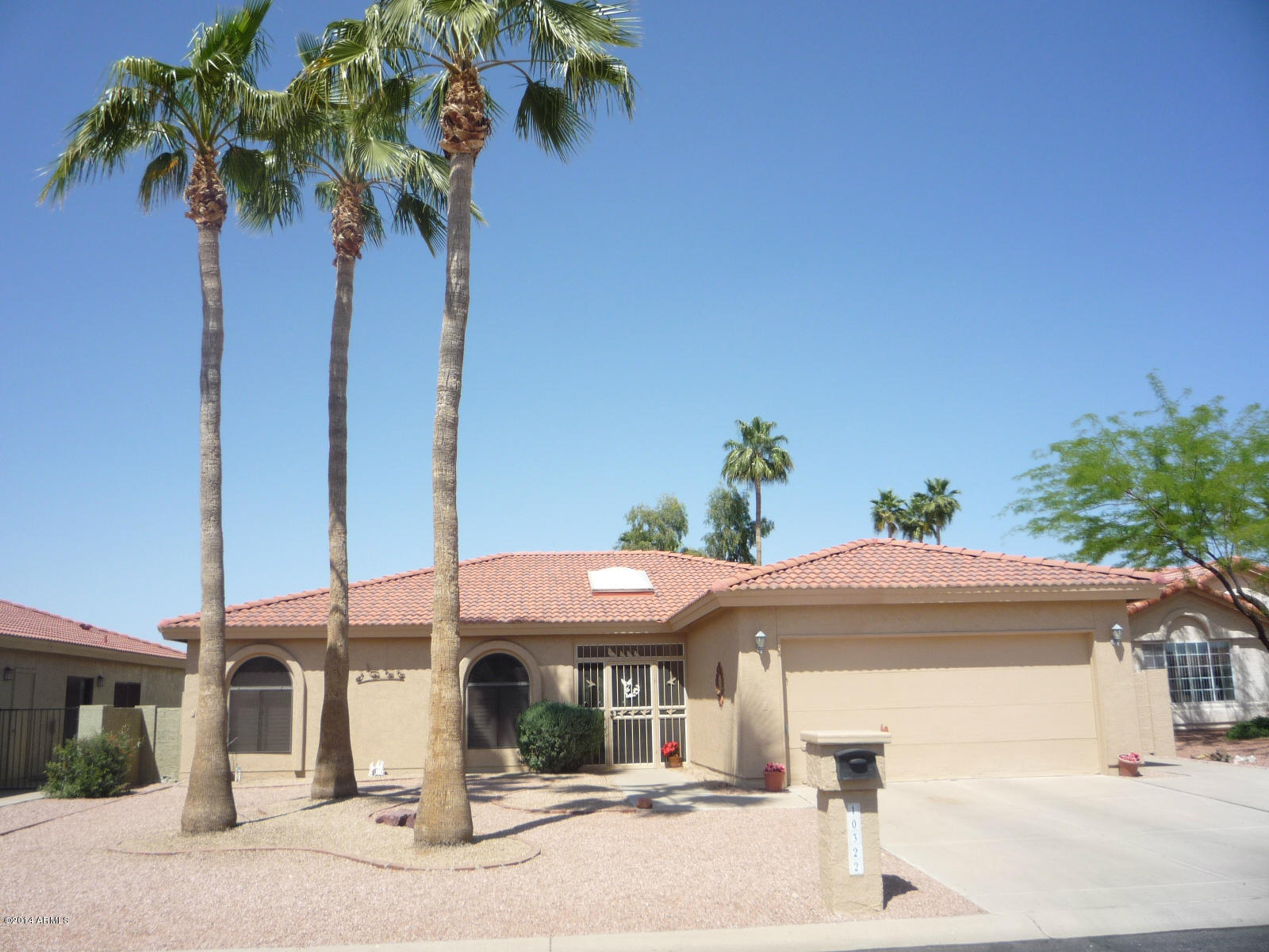 Photo 1 of 30 — 10322 E SILVERTREE Court, Sun Lakes, AZ 85248