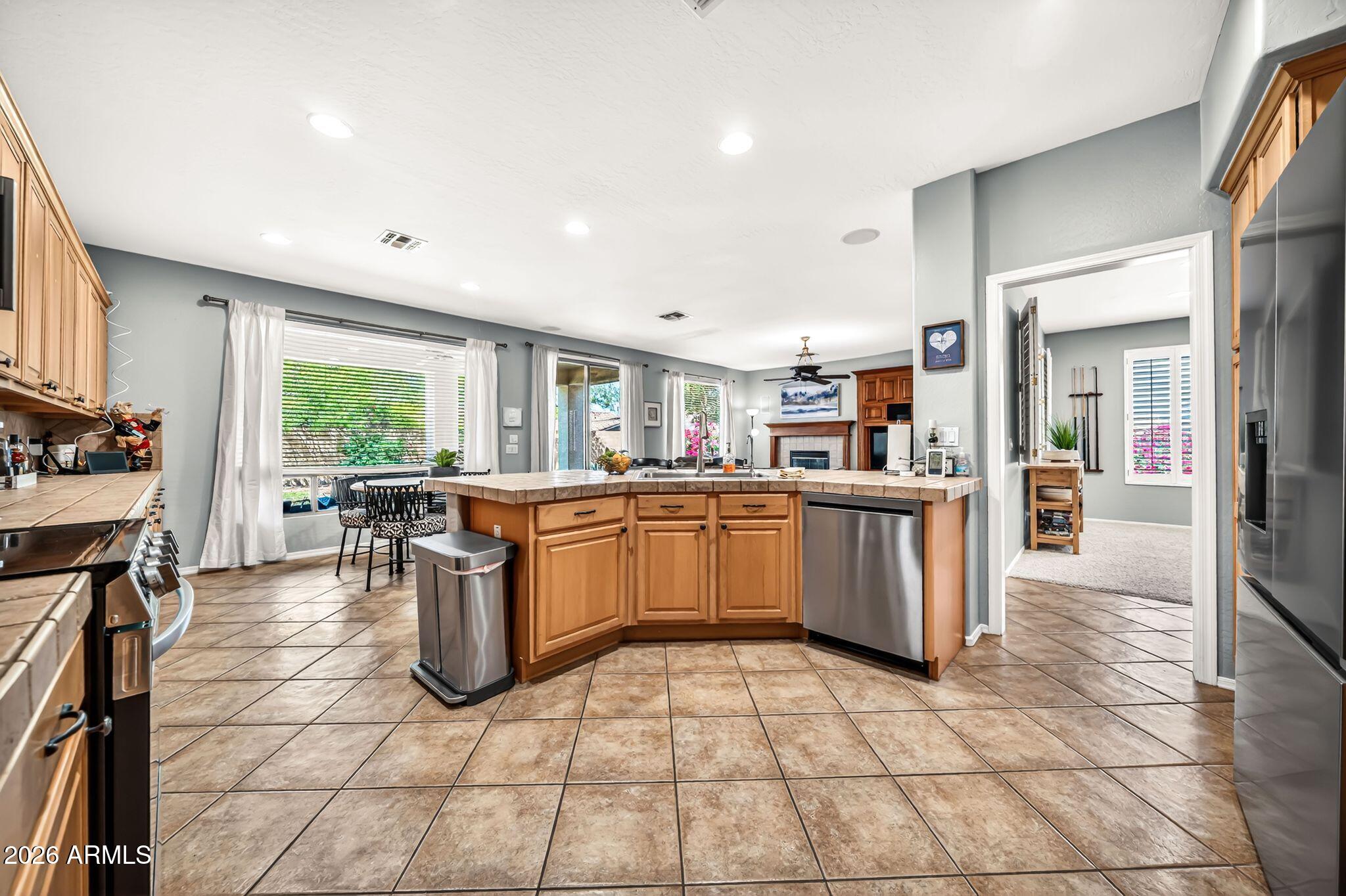 ANTHEM PARKSIDE - Residential