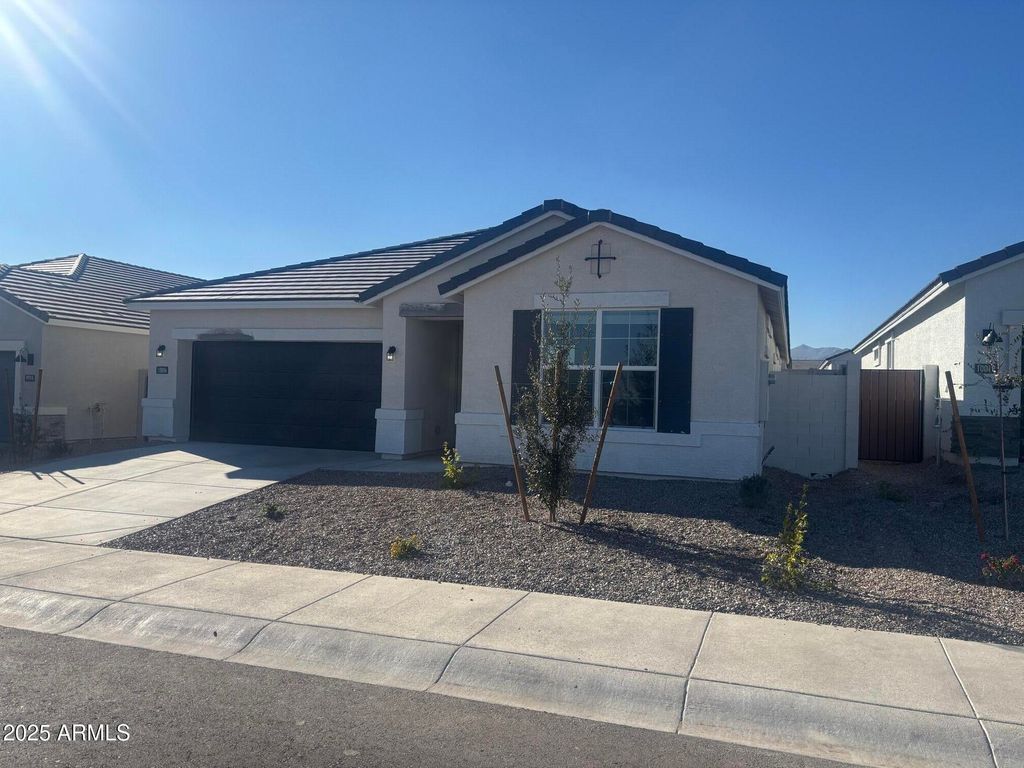 Photo of 17668 W Onyx Avenue, Waddell, AZ 85355 (MLS # 6974156)