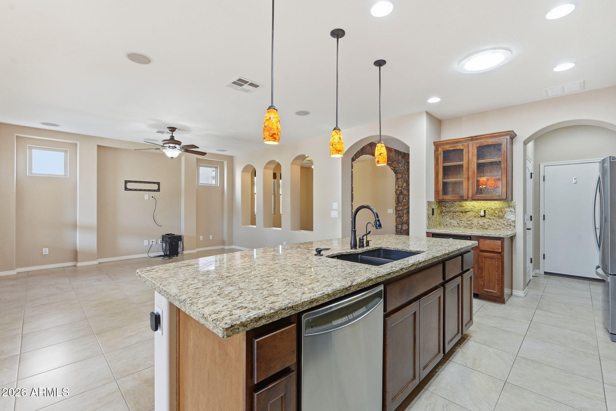 1756 E AZAFRAN Trail