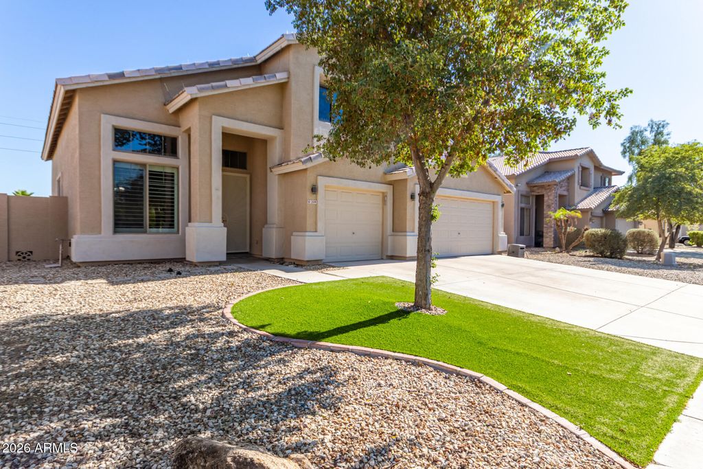 Photo of 2109 S 107th Drive, Avondale, AZ 85323 (MLS # 6966619)