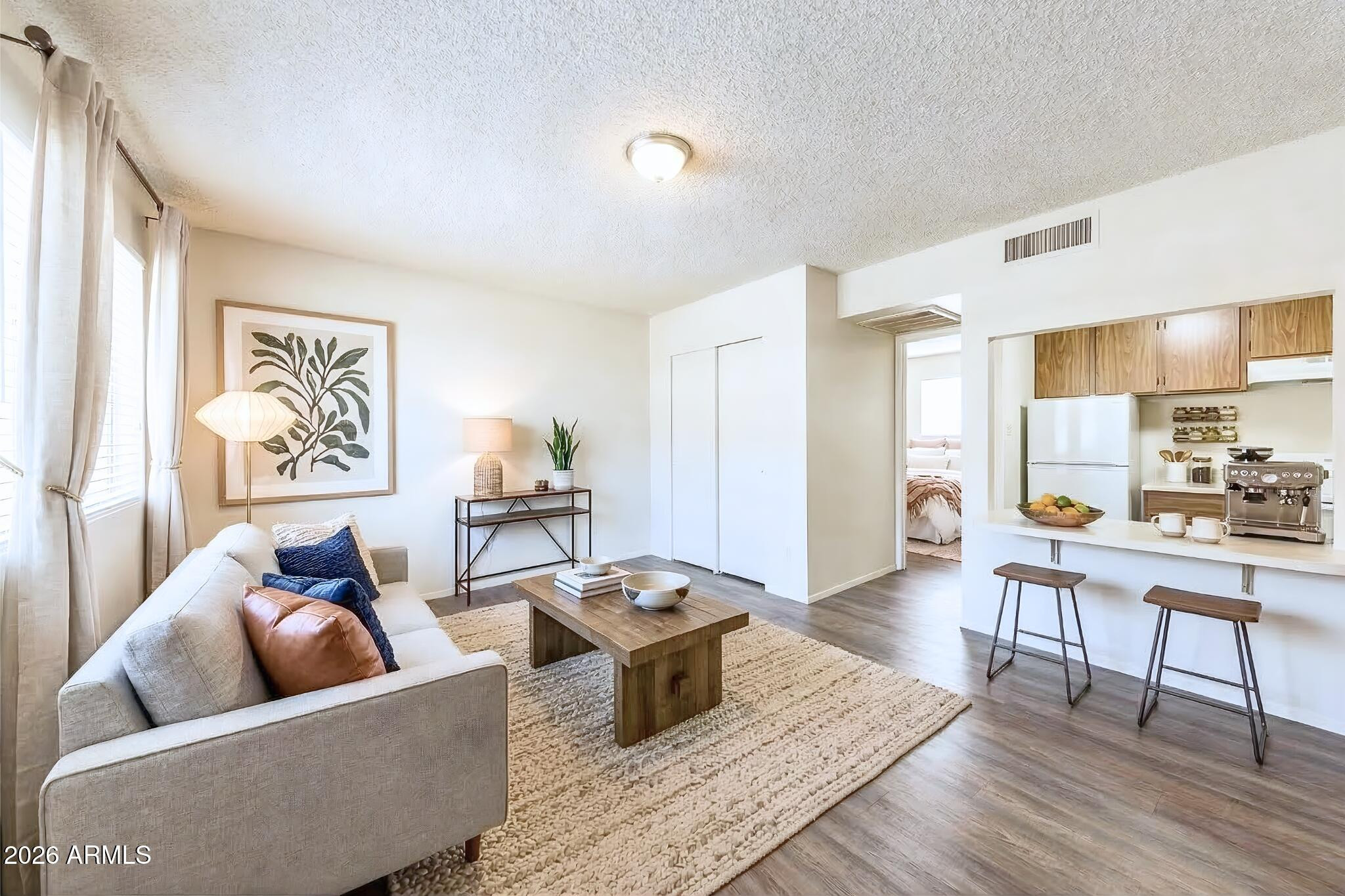 9230 N 6th Street Apt 6