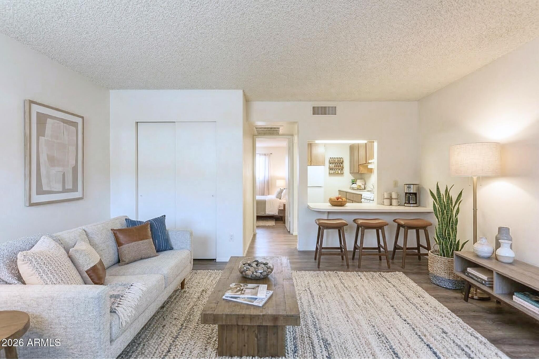 9230 N 6th Street Apt 6