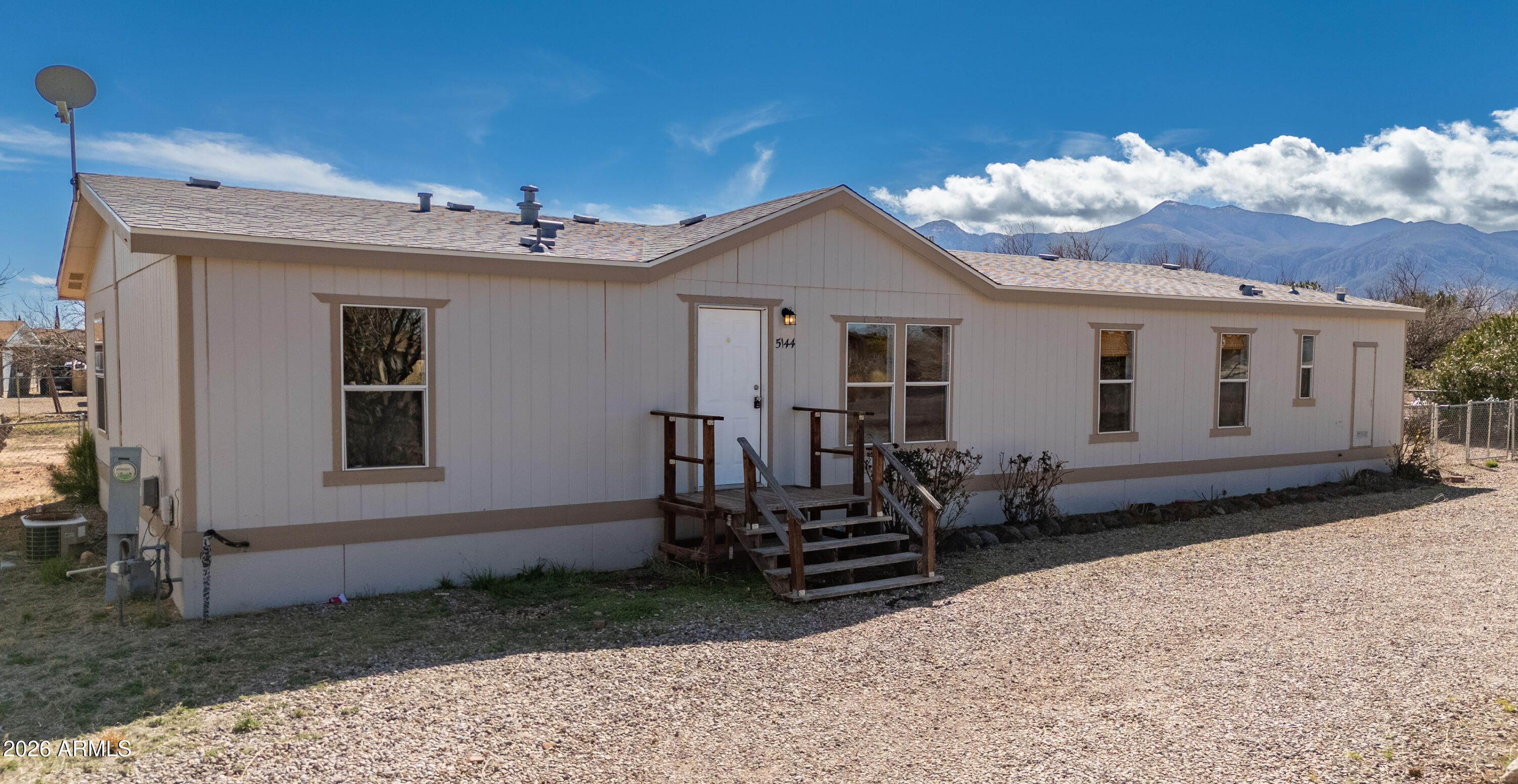 5144 E CLEARVIEW Avenue