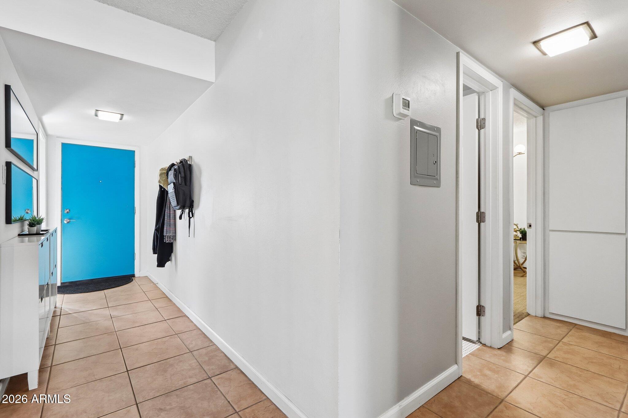 1107 W OSBORN Road 114