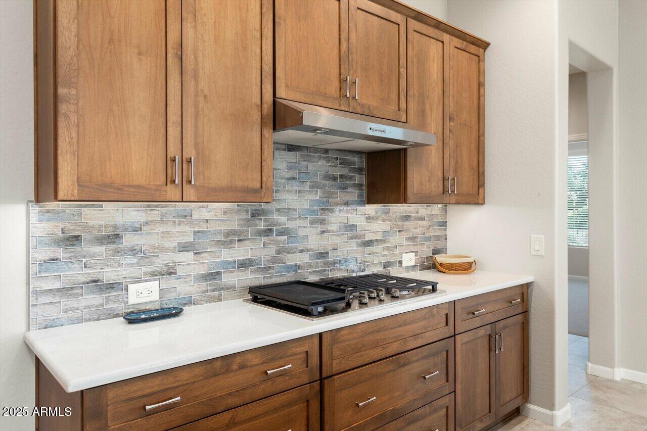 16953 W MERRELL Street W