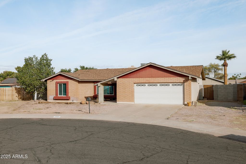 Photo of 1006 W Riviera Circle, Tempe, AZ 85282 (MLS # 6949354)
