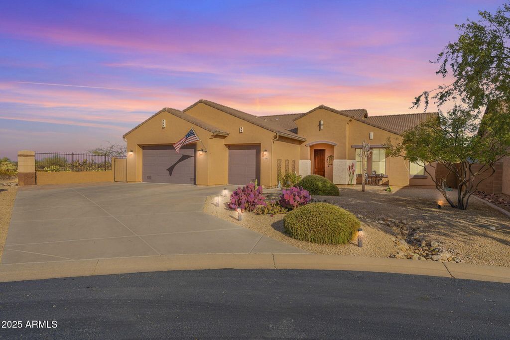 Photo of 17844 E Pacana Court, Gold Canyon, AZ 85118 (MLS # 6922727)