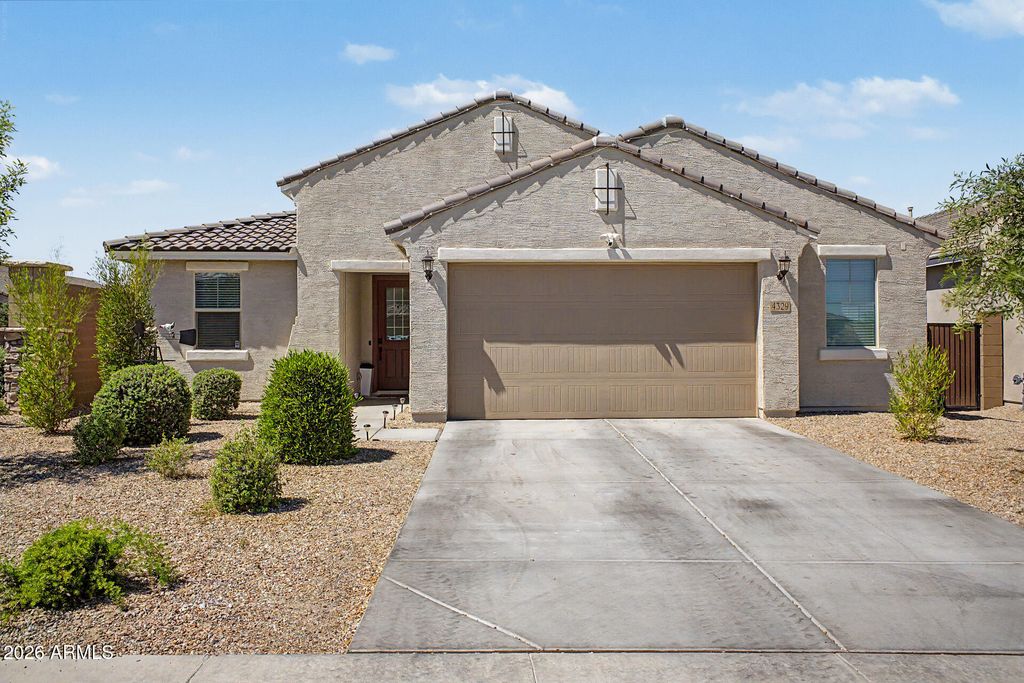 Photo of 4329 W Nora Drive, San Tan Valley, AZ 85144 (MLS # 7028914)