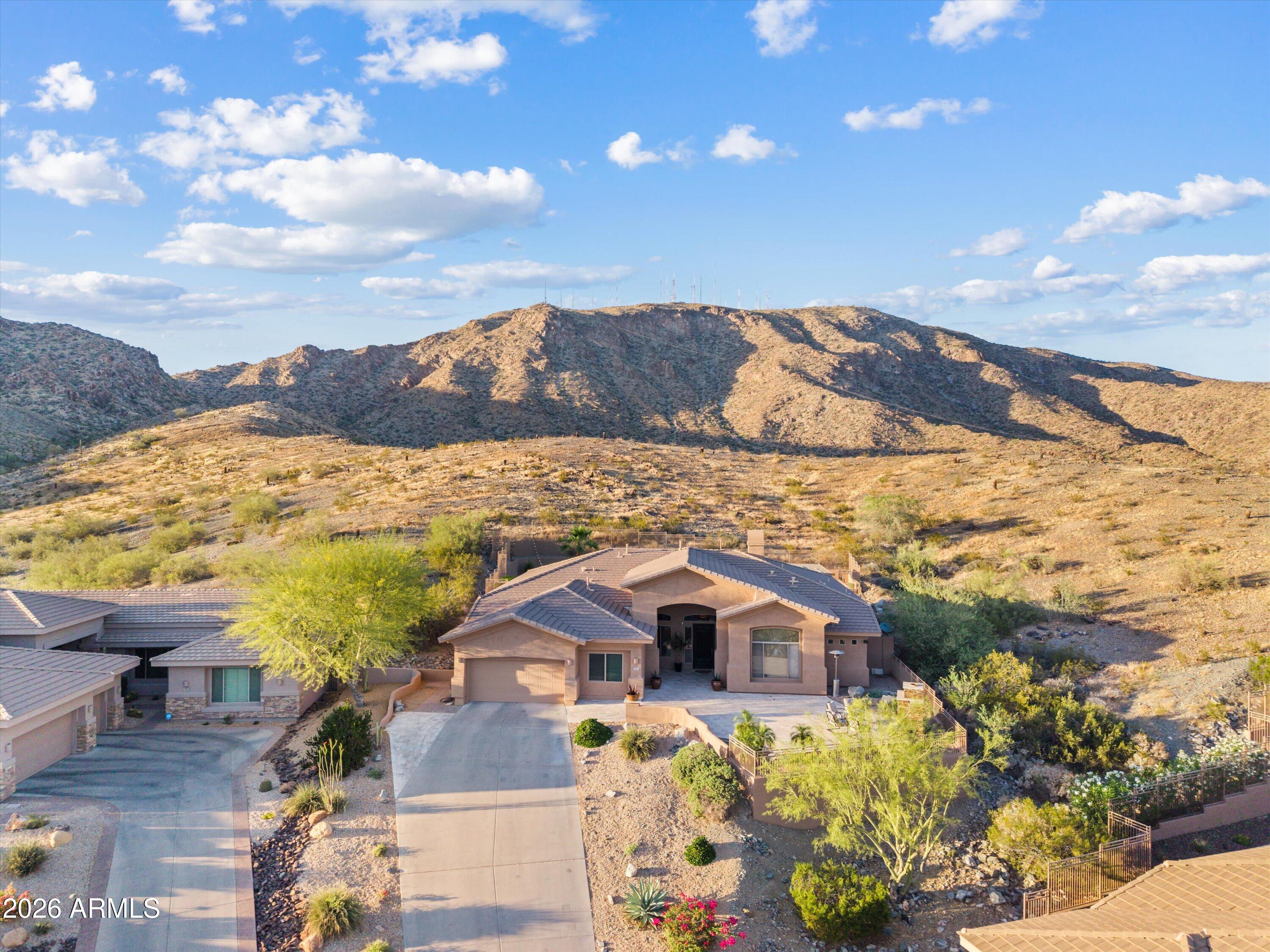 549 E MOUNTAIN SAGE Drive