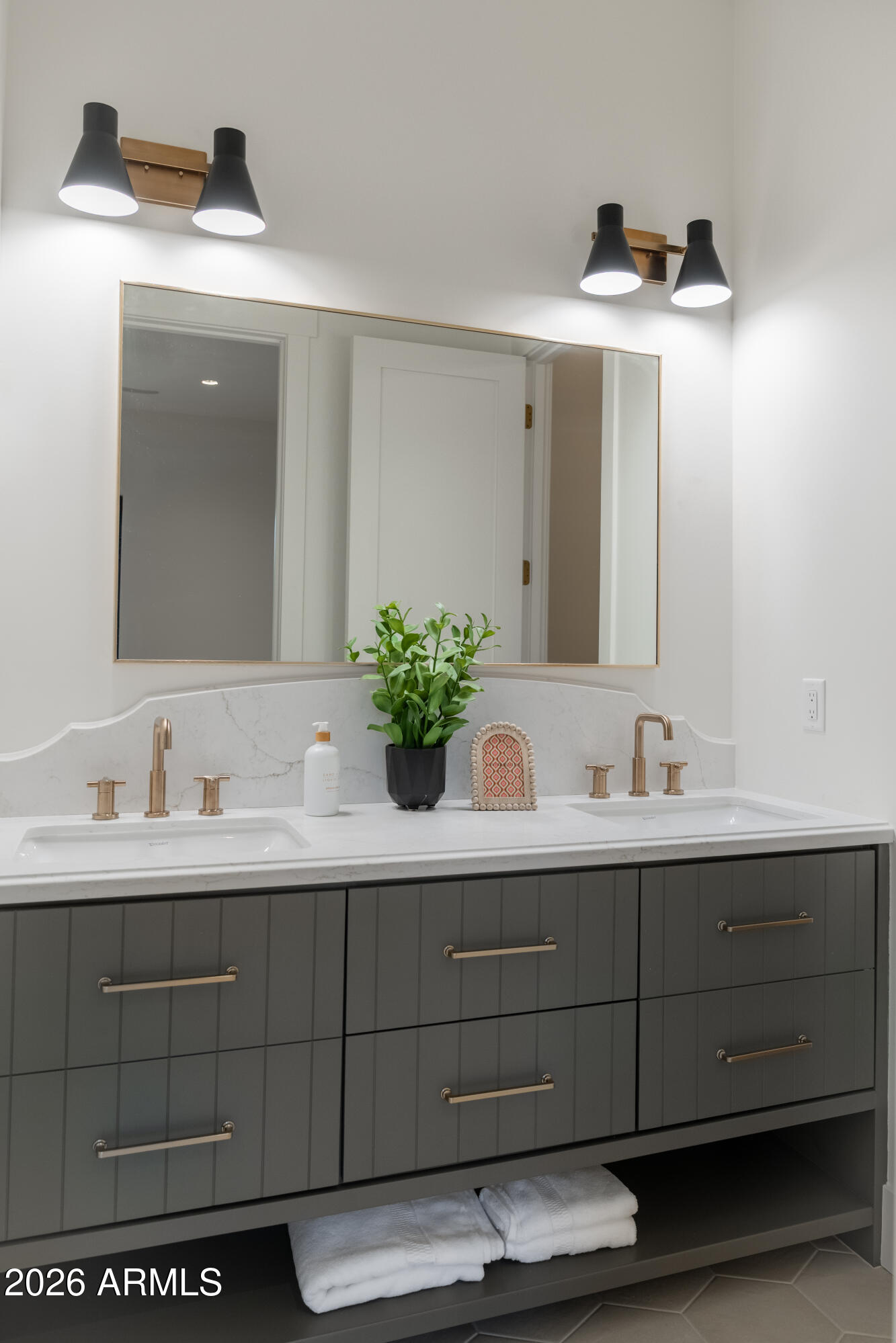 GRANITE MOUNTAIN AT LAS SENDAS - Residential