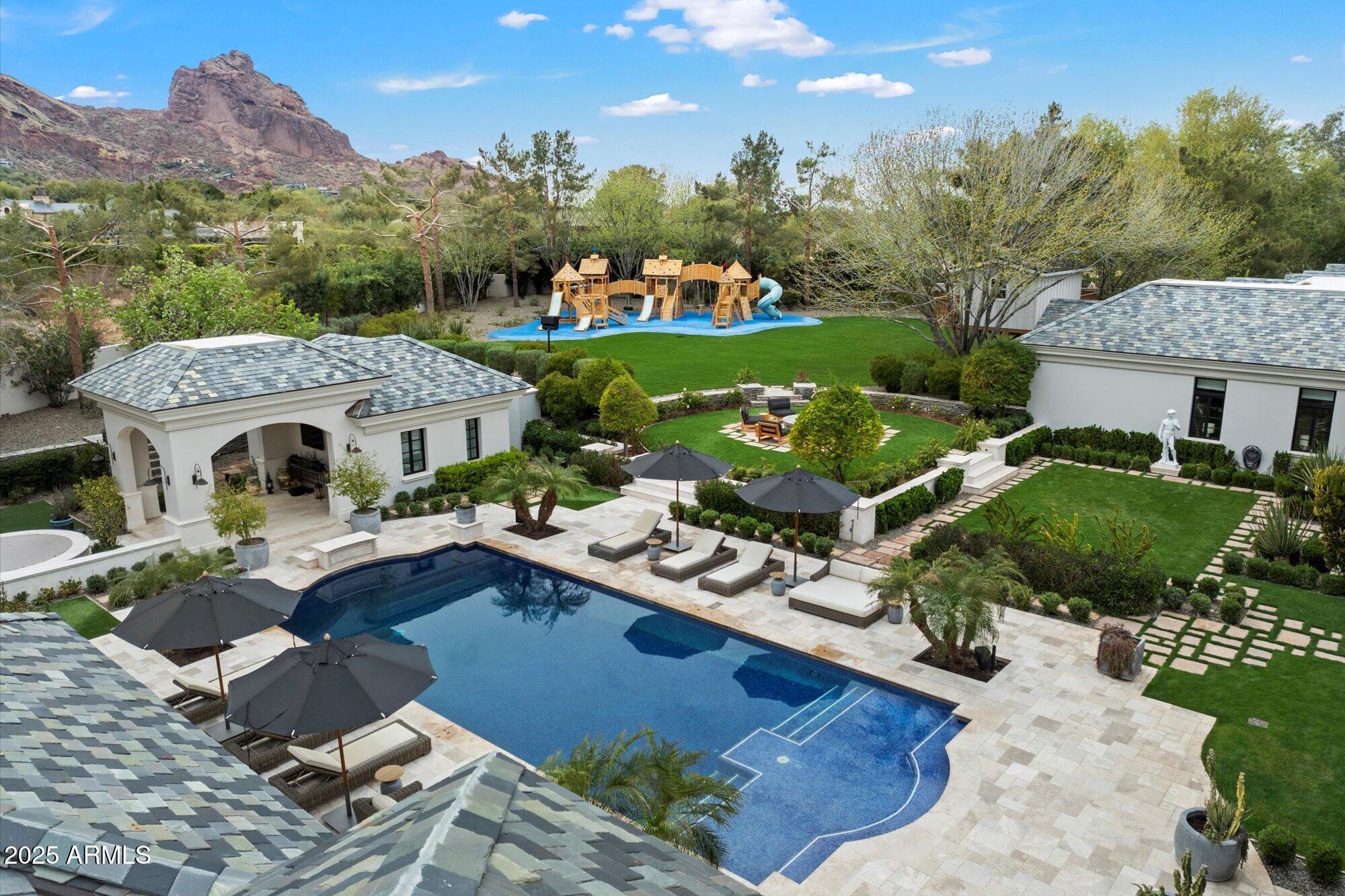 5901 E EDWARD Lane
