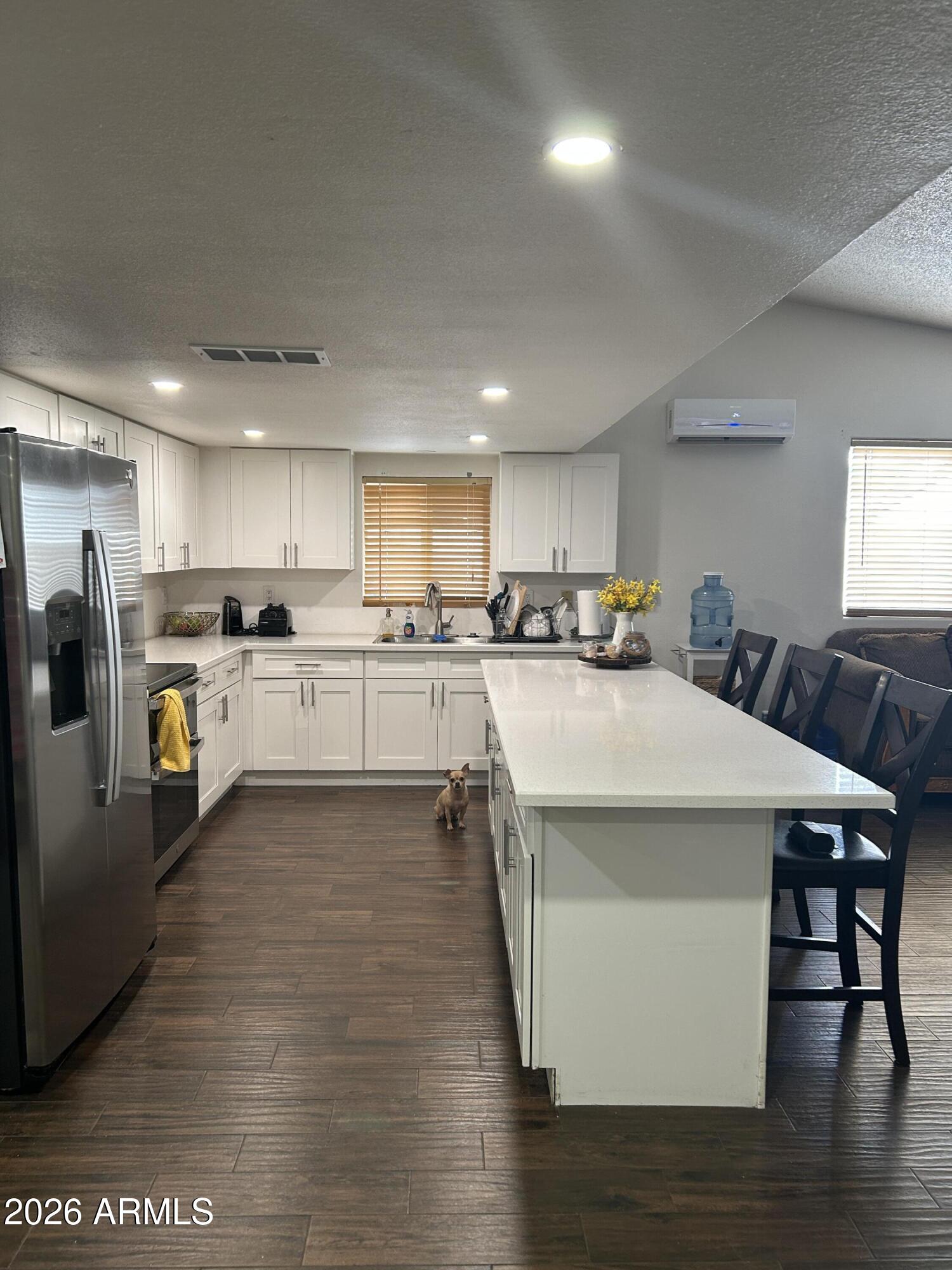 6539 W COOLIDGE Street