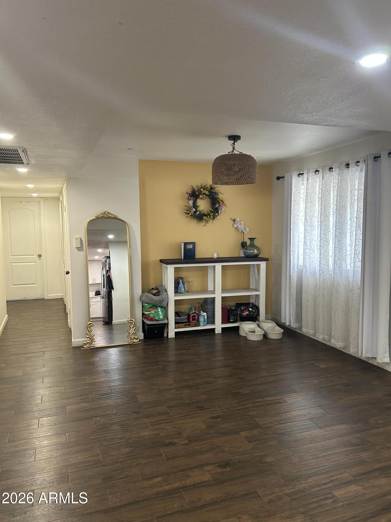 6539 W COOLIDGE Street