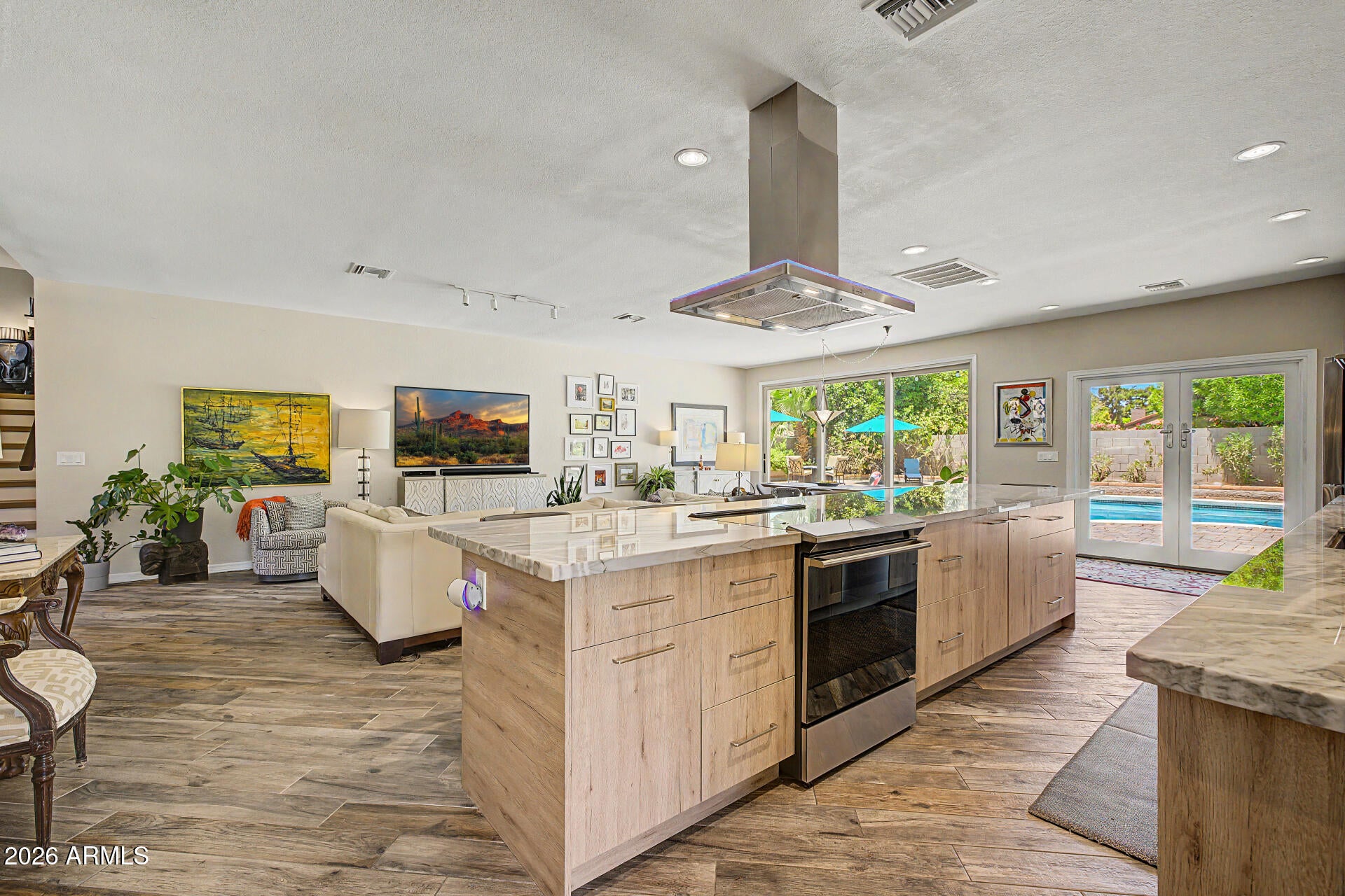 6048 E KATHLEEN Road