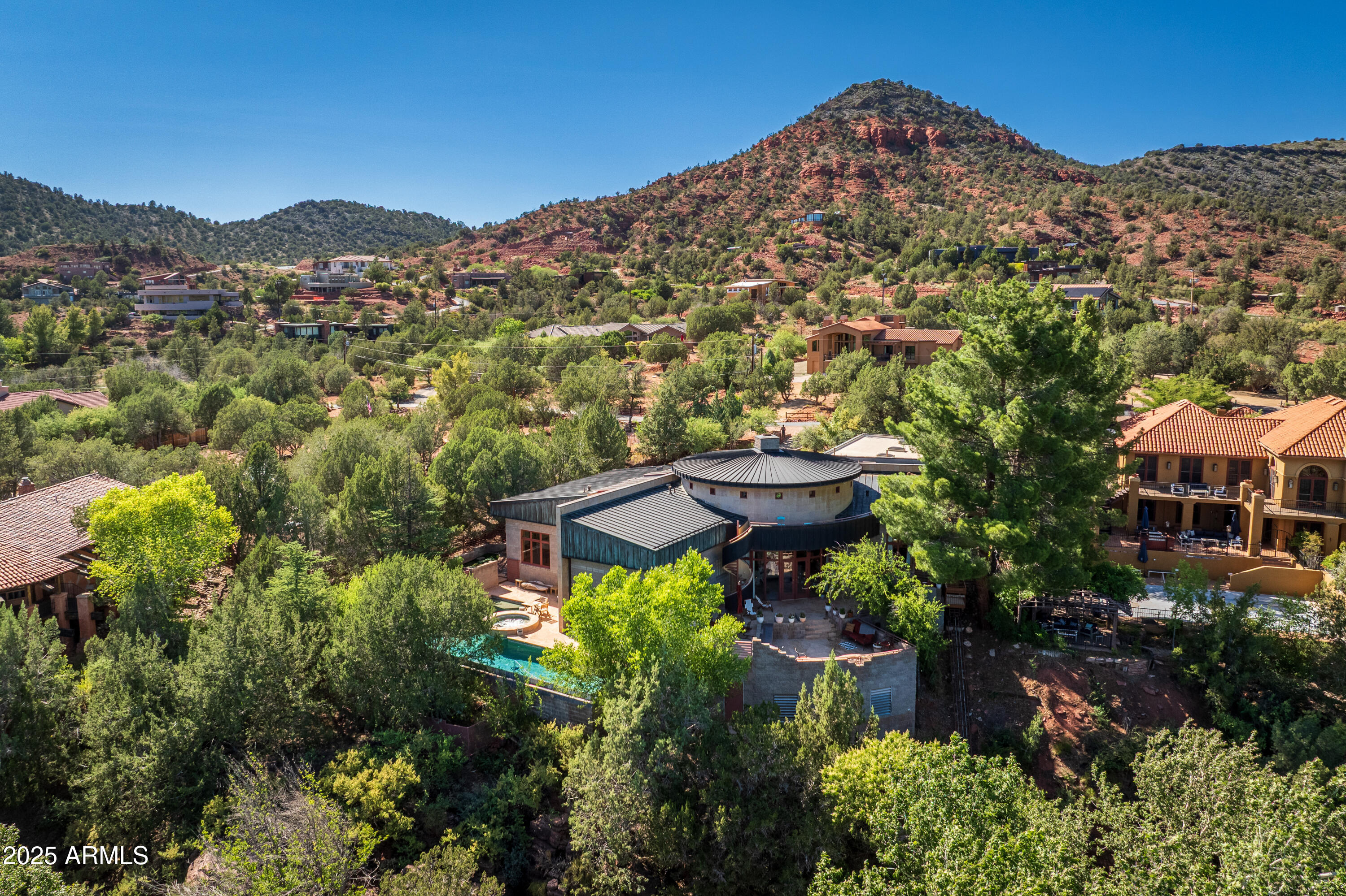 EAST CUP OF GOLD ESTATES - Residential
