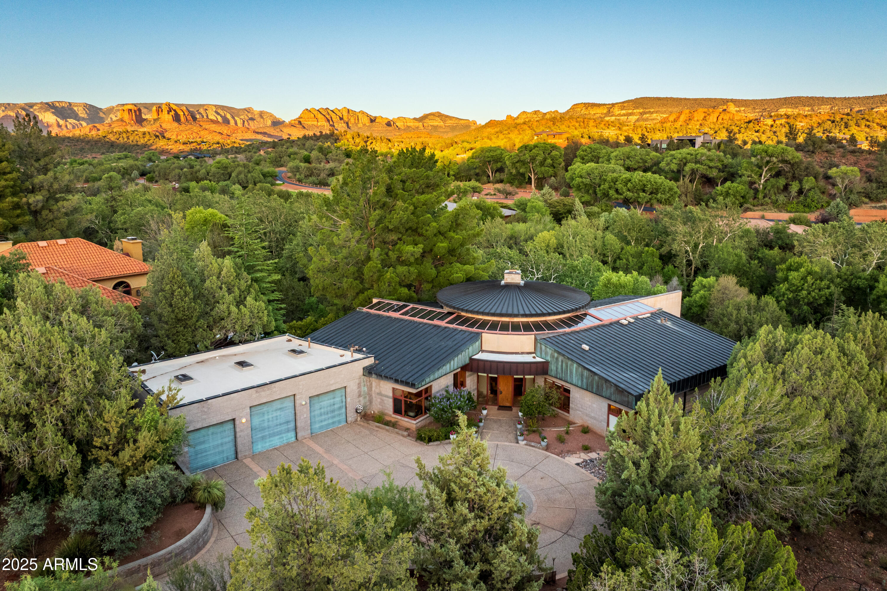 EAST CUP OF GOLD ESTATES - Residential