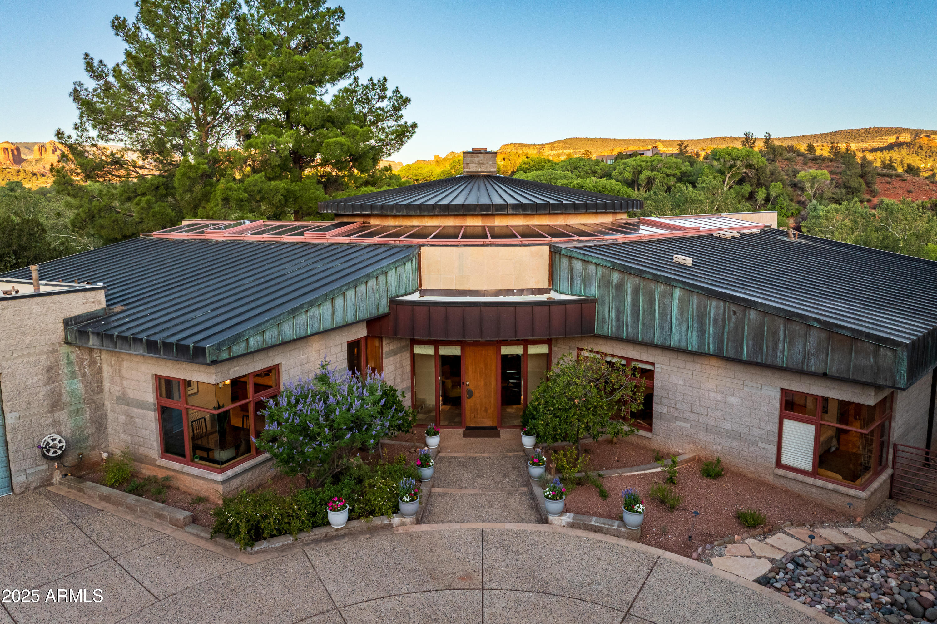 EAST CUP OF GOLD ESTATES - Residential