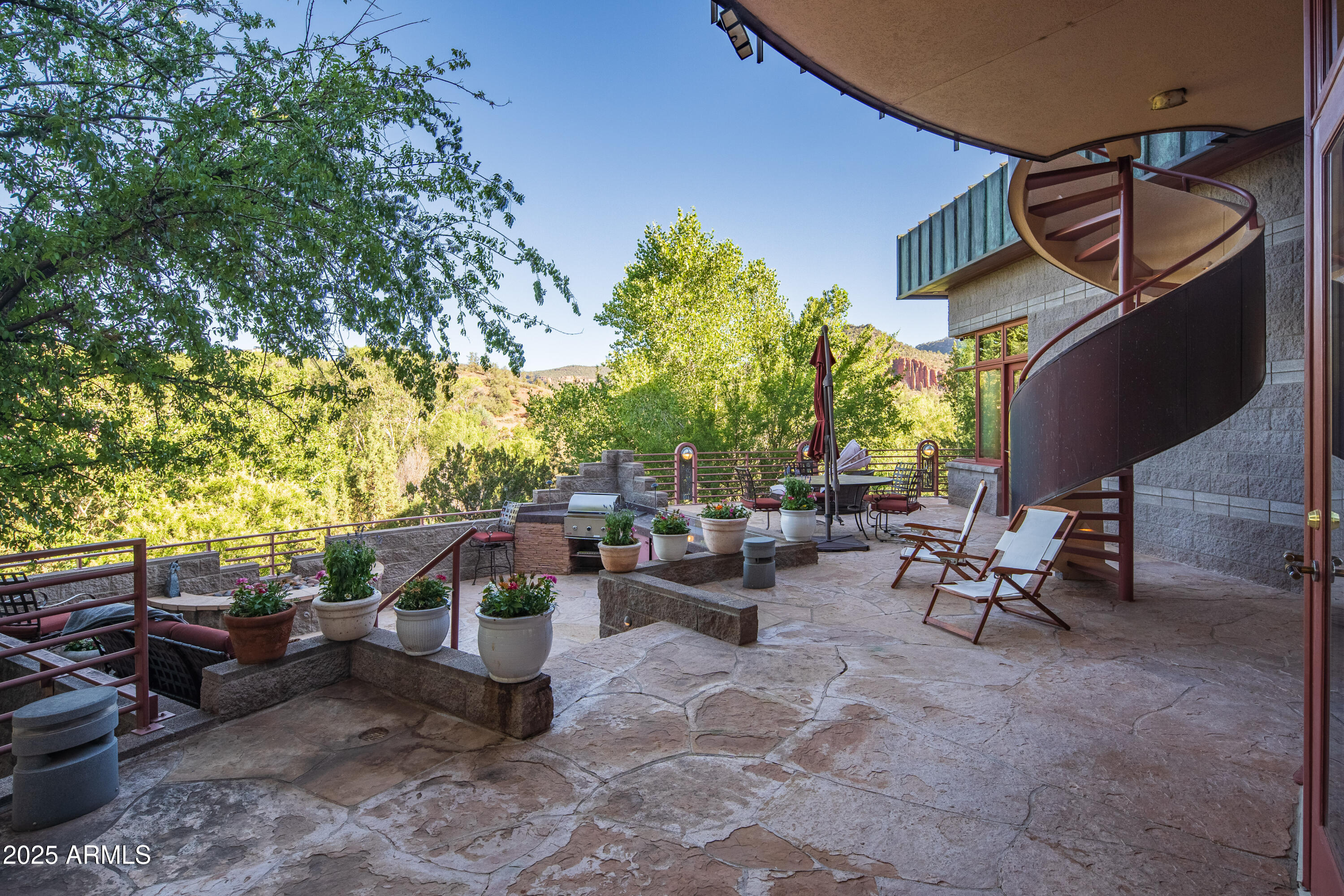 EAST CUP OF GOLD ESTATES - Residential