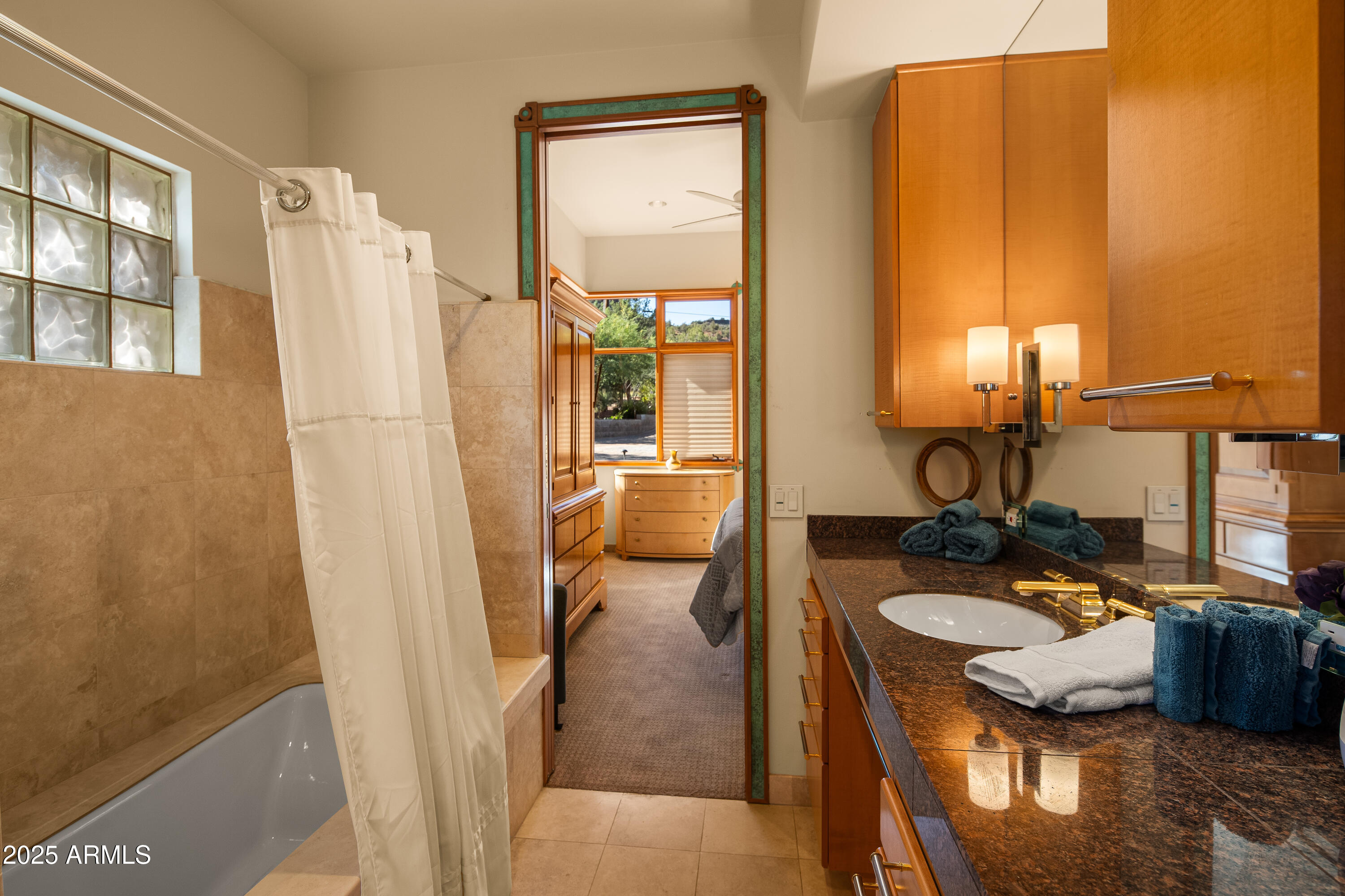 EAST CUP OF GOLD ESTATES - Residential