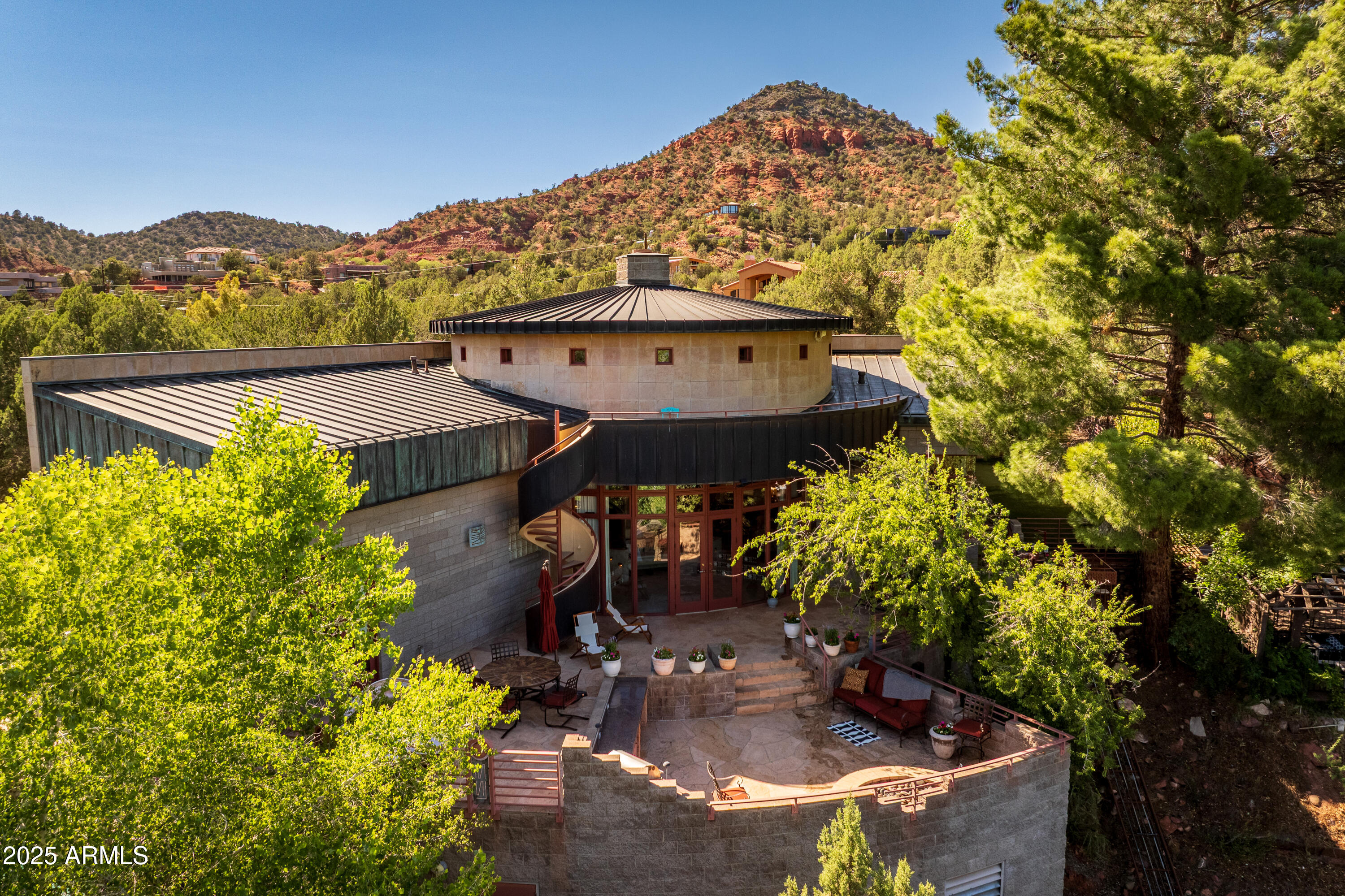 EAST CUP OF GOLD ESTATES - Residential
