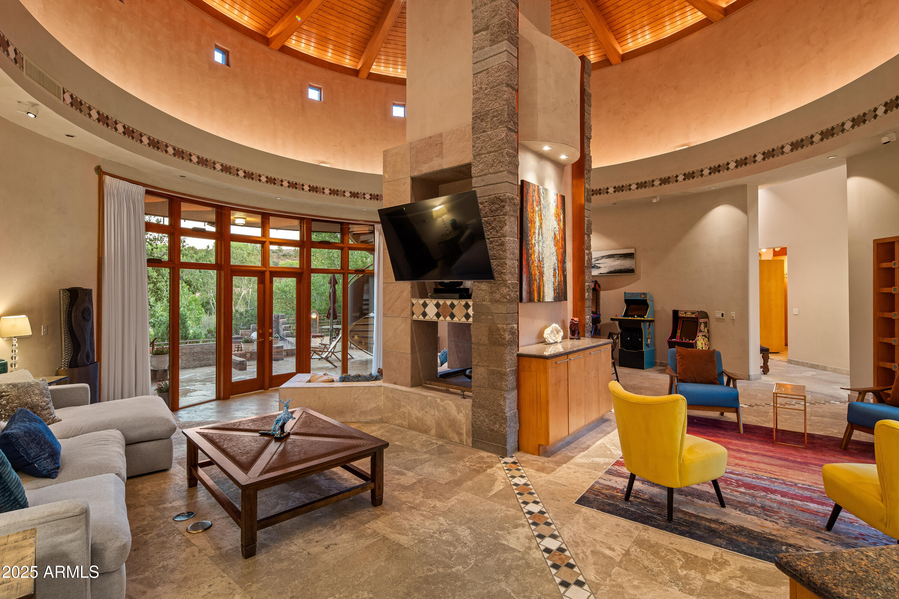 EAST CUP OF GOLD ESTATES - Residential