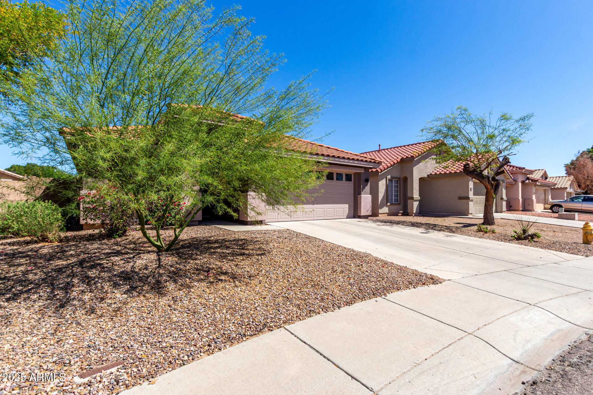 12415 N 41ST Drive