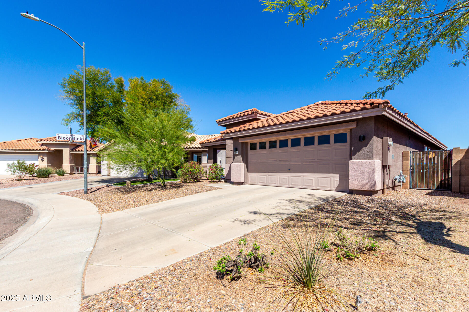 12415 N 41ST Drive