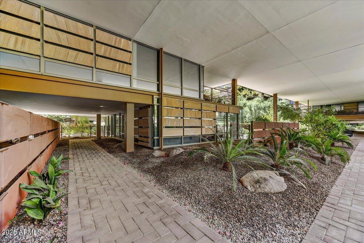 7167 E RANCHO VISTA Drive 1012