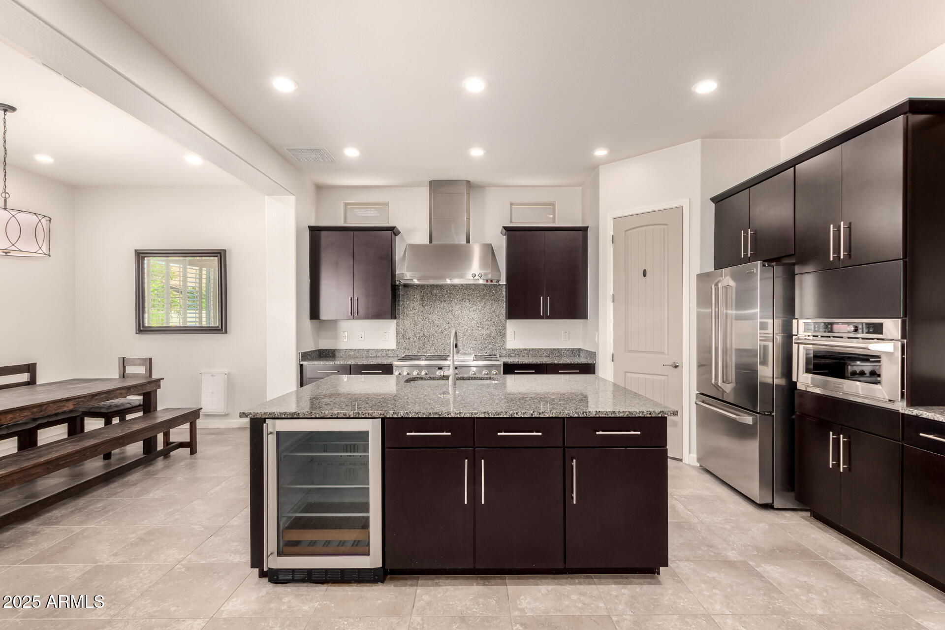 3522 E DOGWOOD Drive