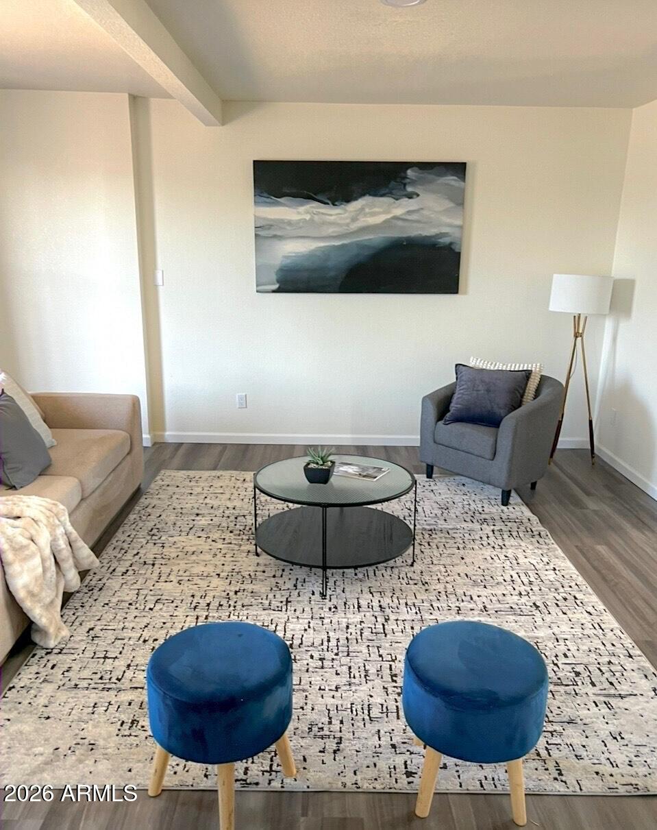 3802 W SAHUARO Drive