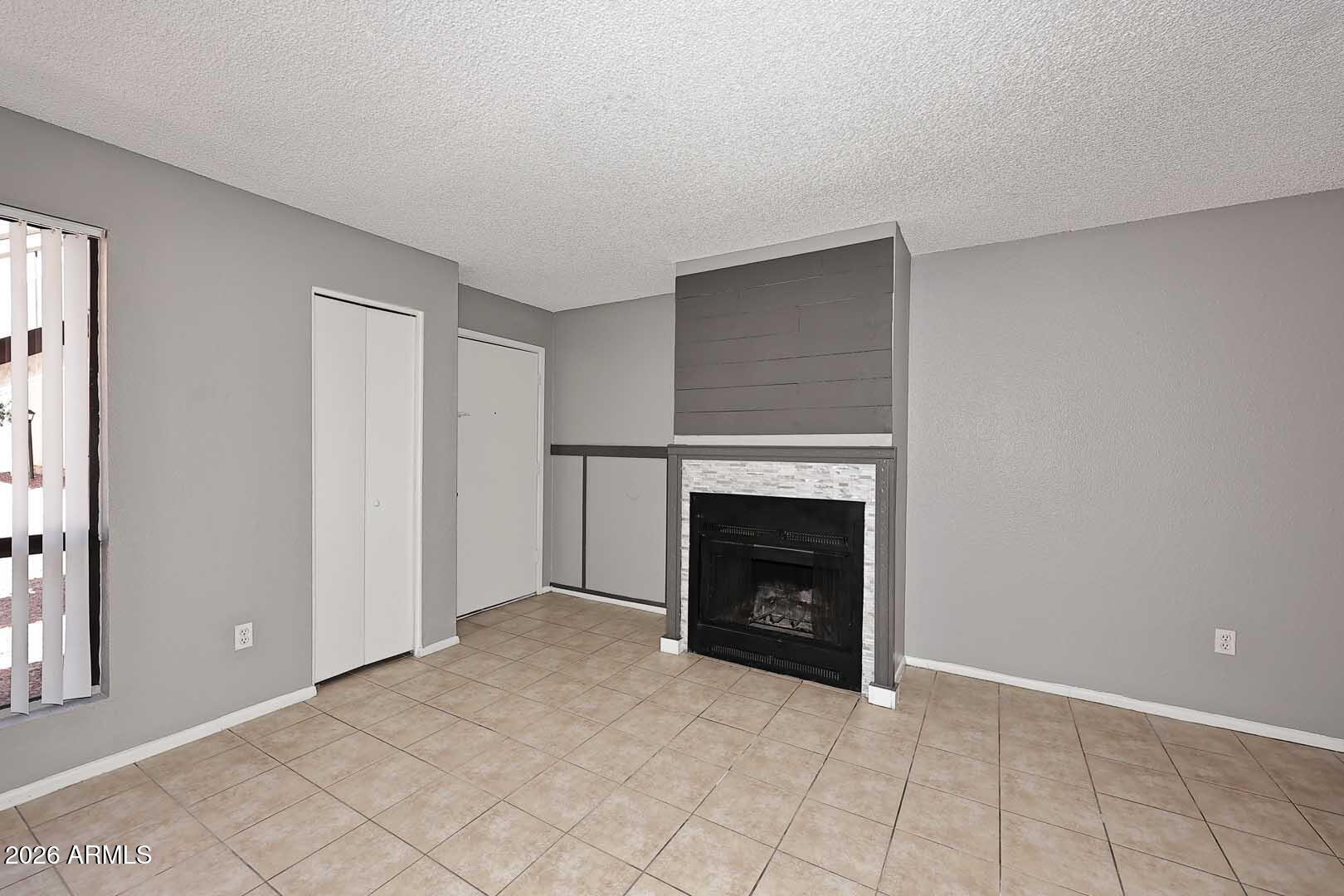 CACTUS FLATS CONDOMINIUM - Residential