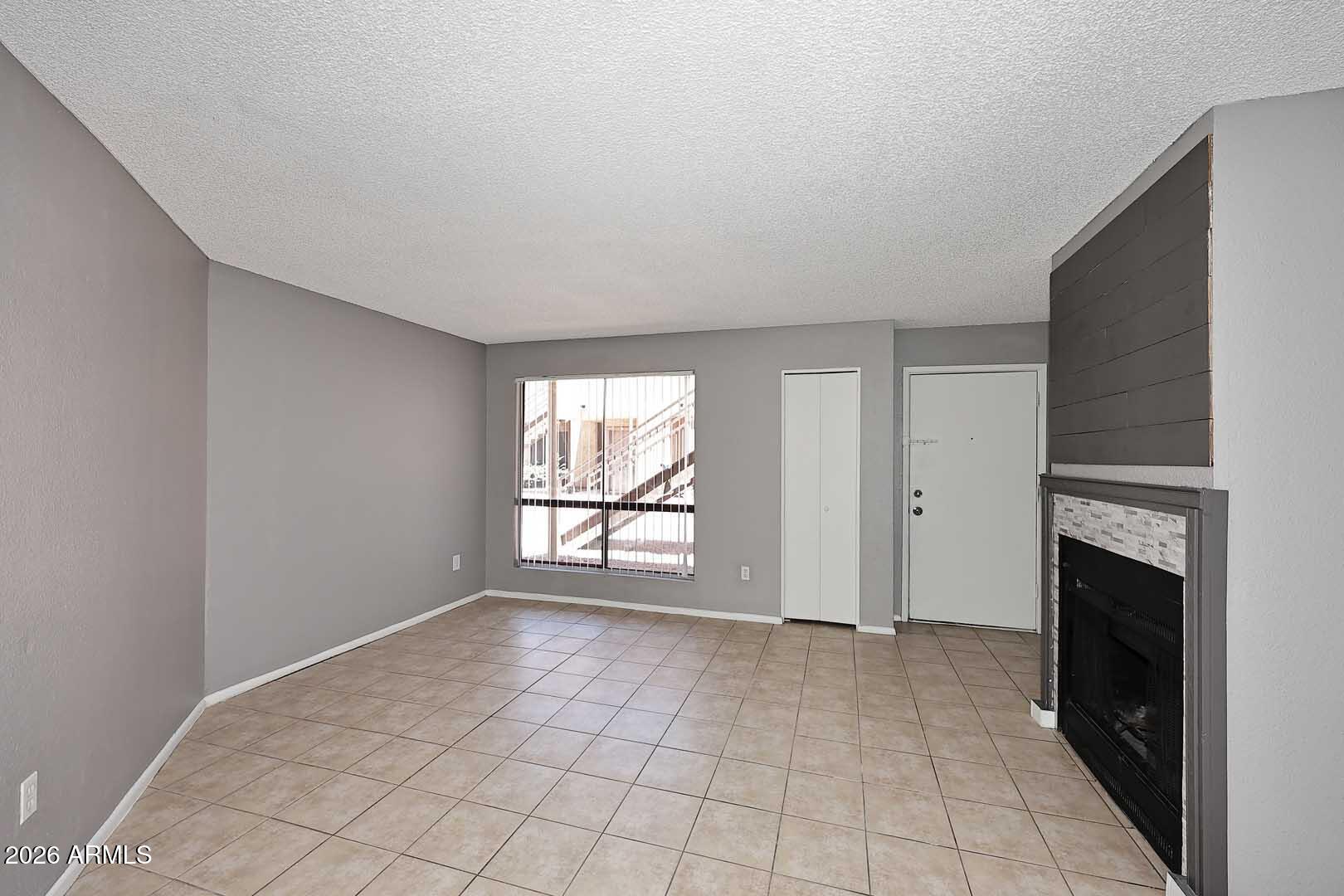 CACTUS FLATS CONDOMINIUM - Residential