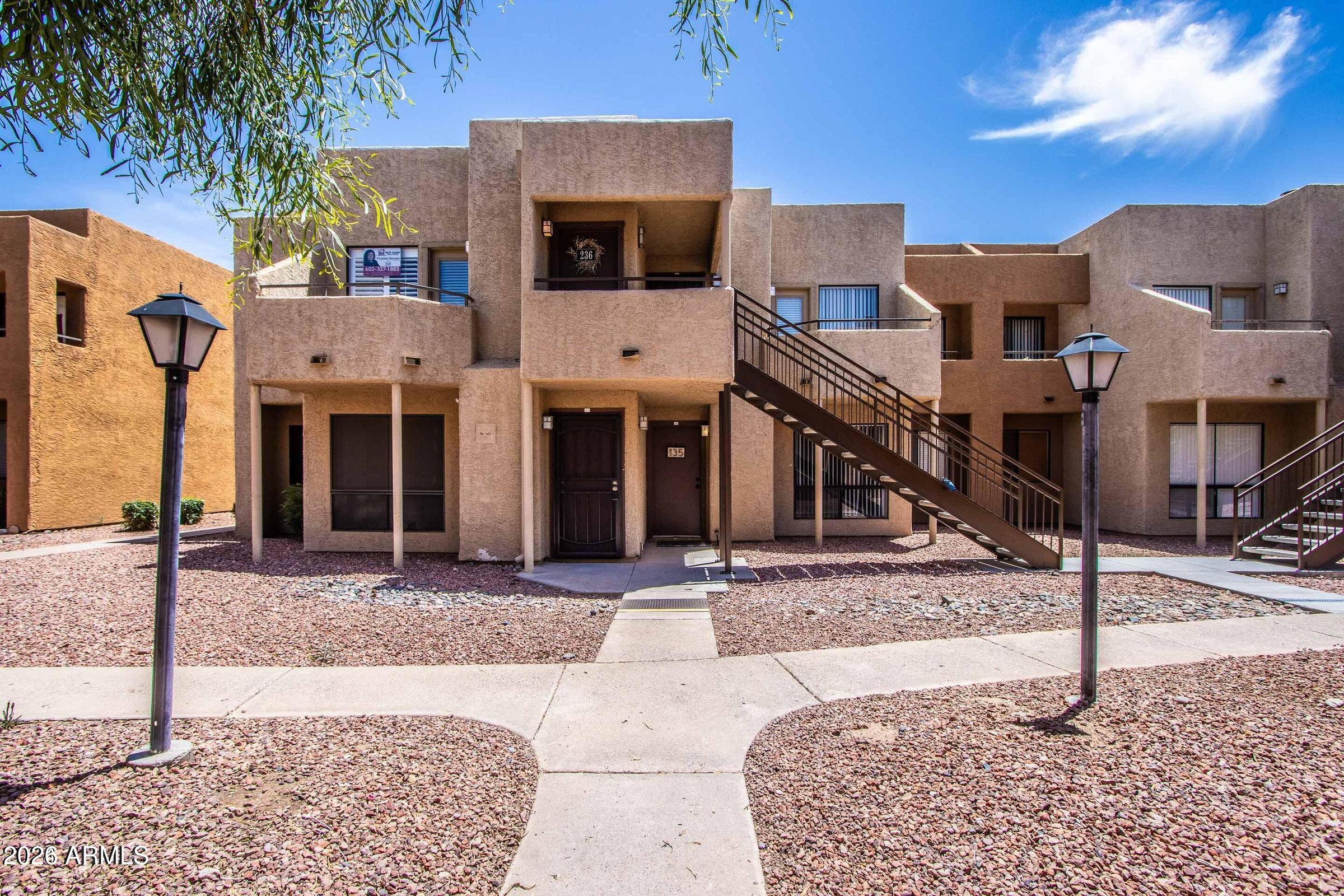 CACTUS FLATS CONDOMINIUM - Residential
