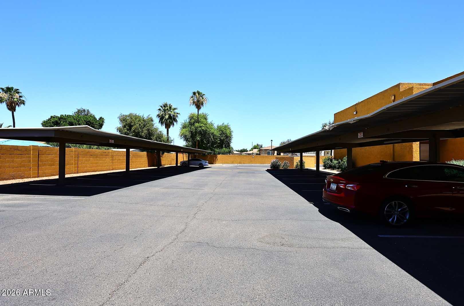 CACTUS FLATS CONDOMINIUM - Residential