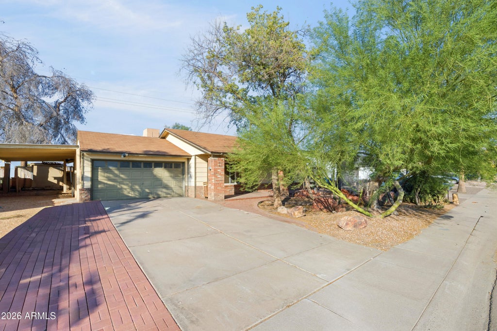 Photo of 1148 W Greenway Drive, Tempe, AZ 85282 (MLS # 7074249)