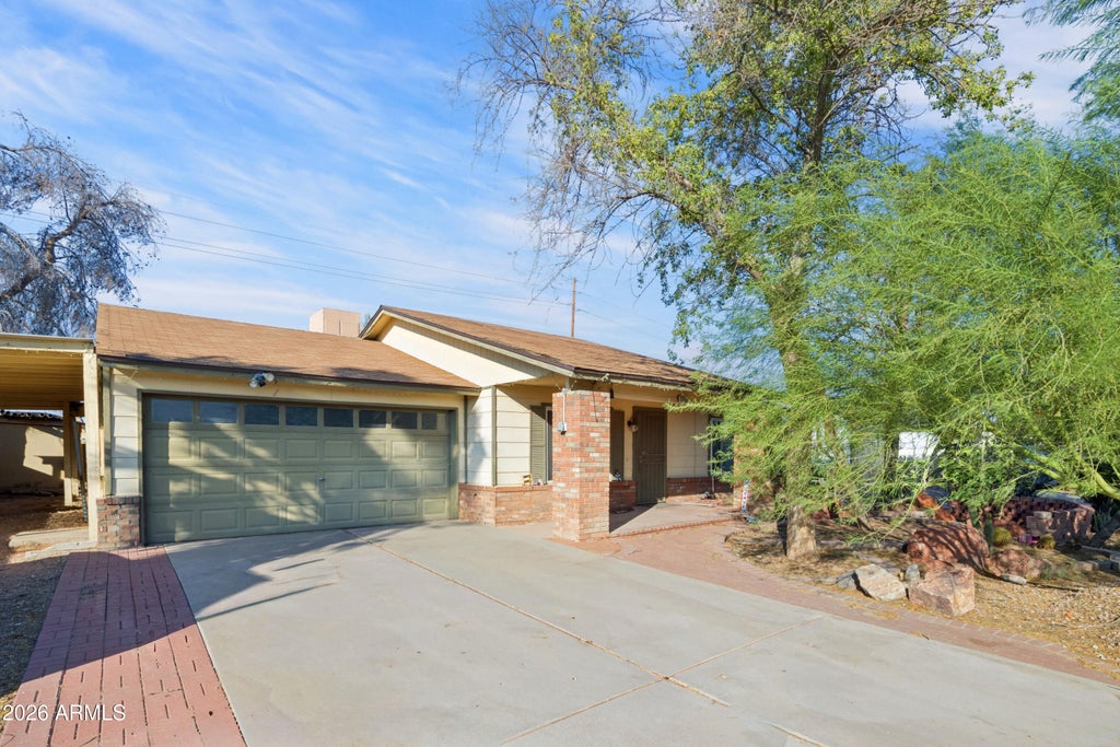 Photo of 1148 W Greenway Drive, Tempe, AZ 85282 (MLS # 7074249)