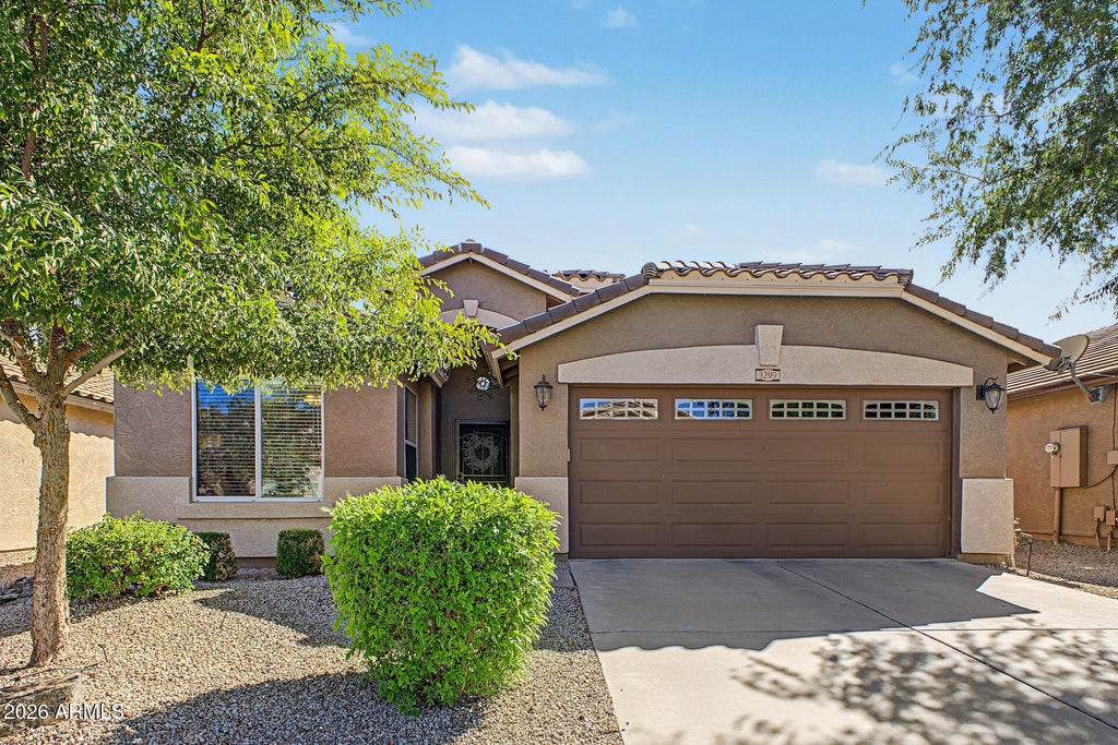 Photo of 3299 W Yellow Peak Drive, San Tan Valley, AZ 85144 (MLS # 7089340)