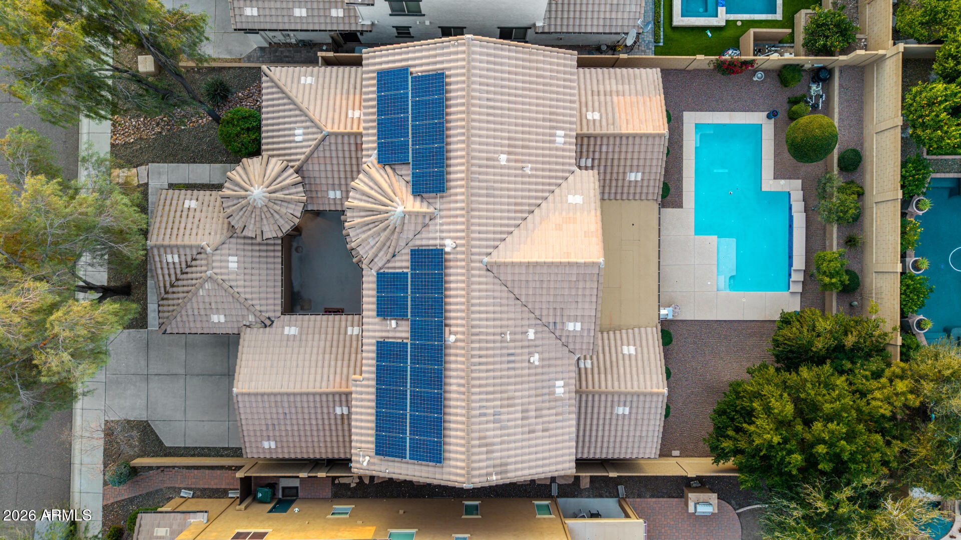 1806 W YELLOW BIRD Lane